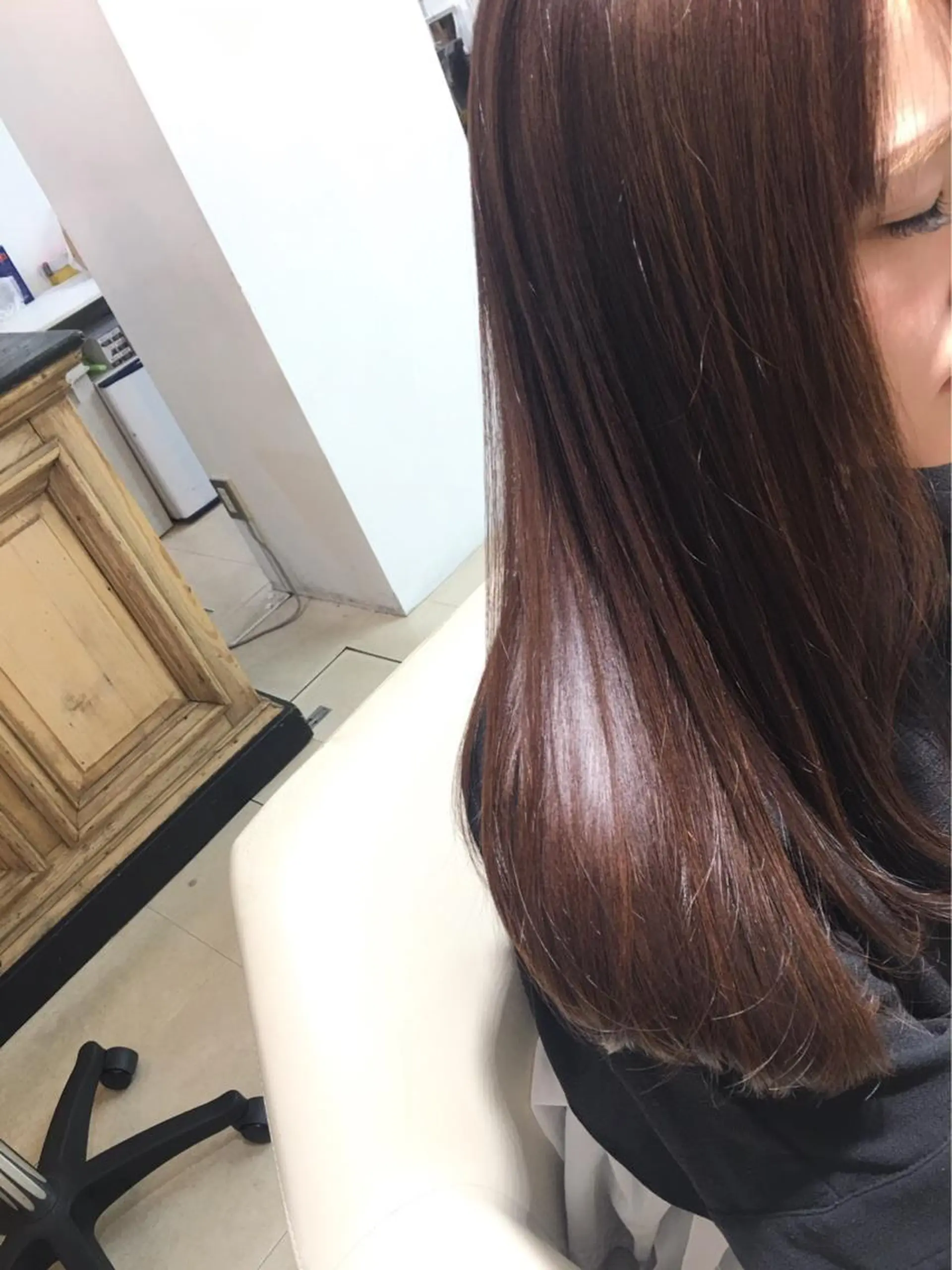 ロング トリートメント カット ヘアカラー トリートメント 安永 涼のヘアスタイル