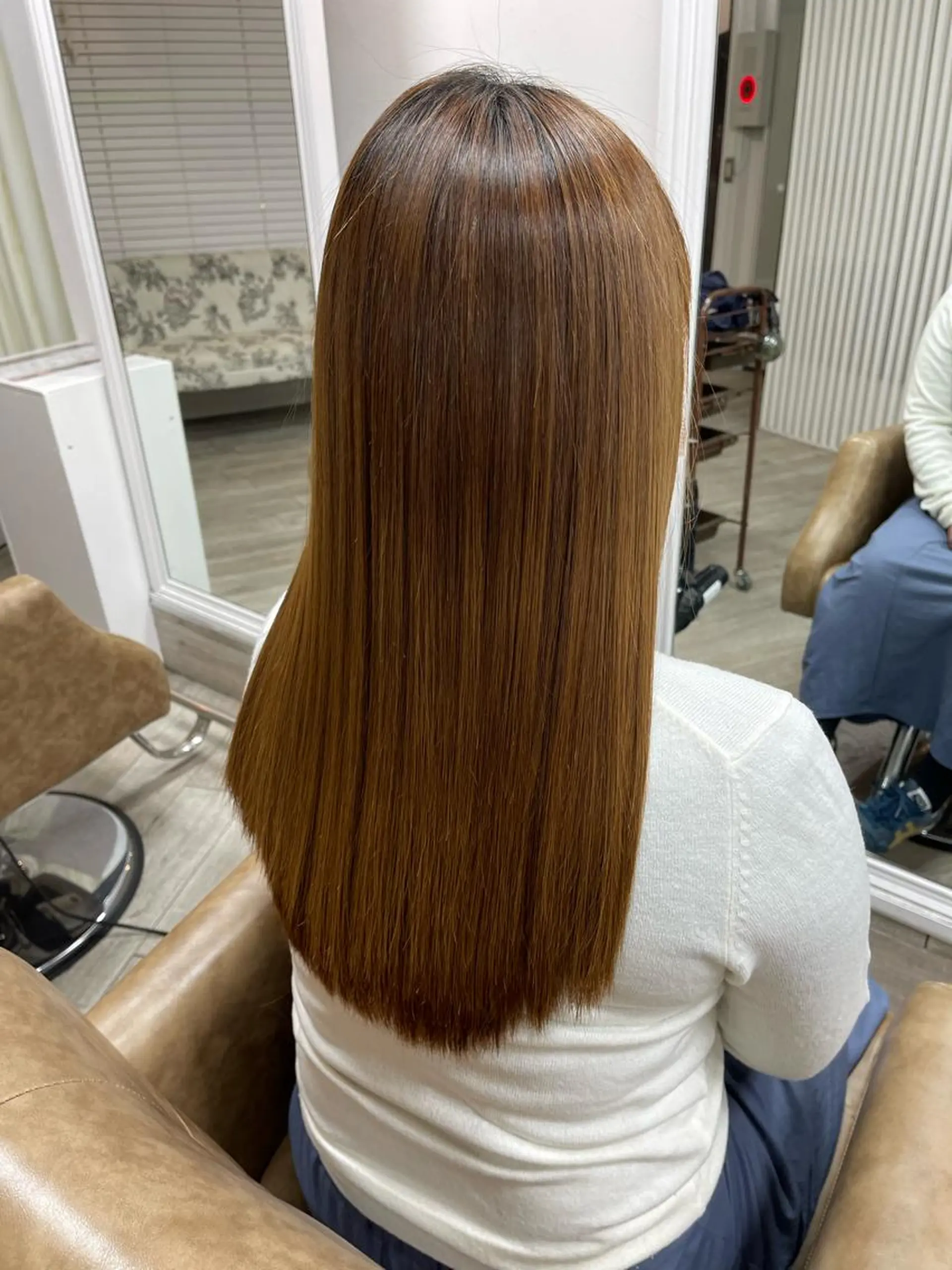 セミロング 酸性ストレート カット 縮毛矯正 トリートメント 川崎 龍馬のヘアスタイル