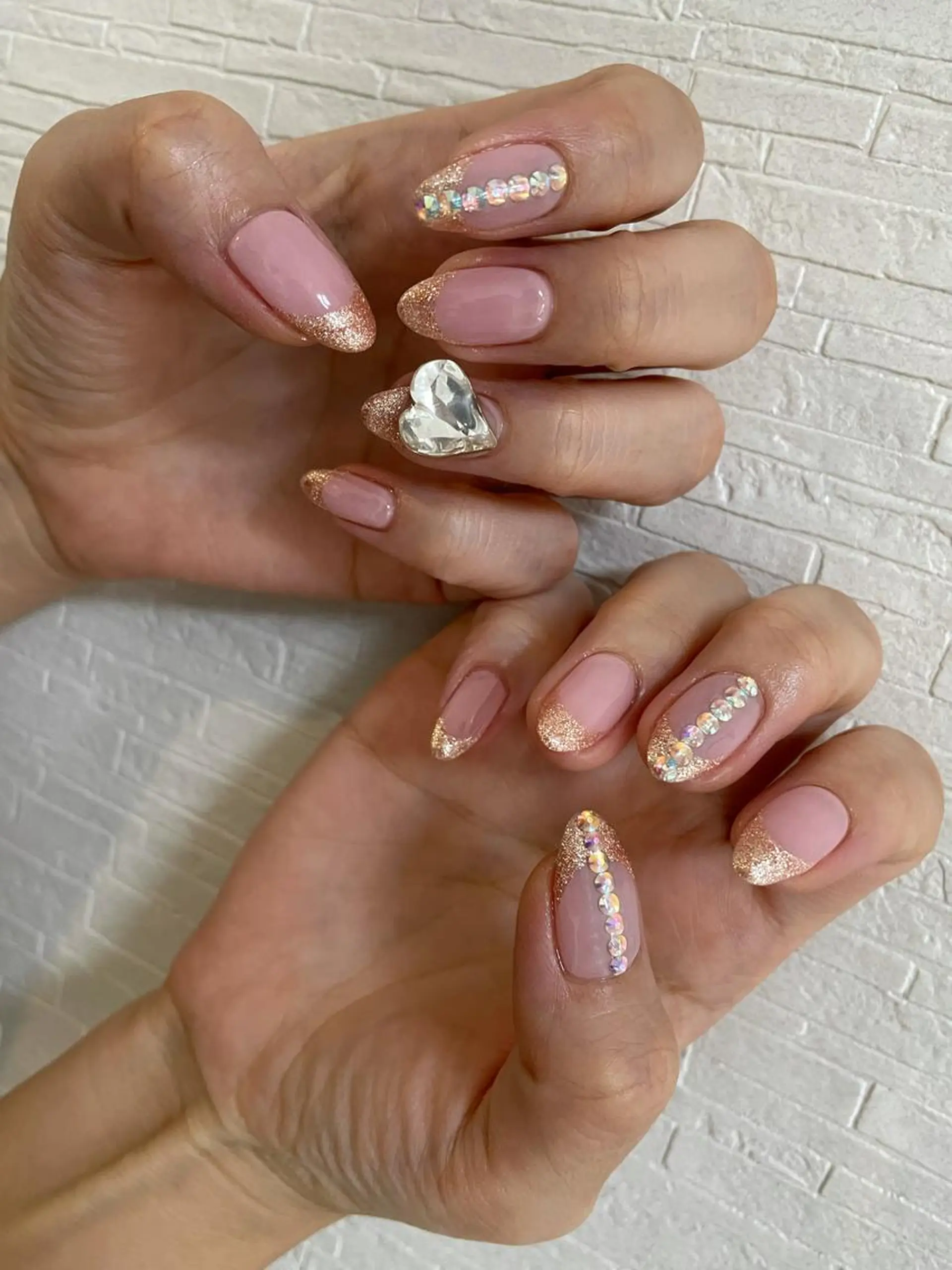 ロング カラー ヘアアレンジ キッズ ネイル マツエク・マツパ 福田 加奈のネイルデザイン