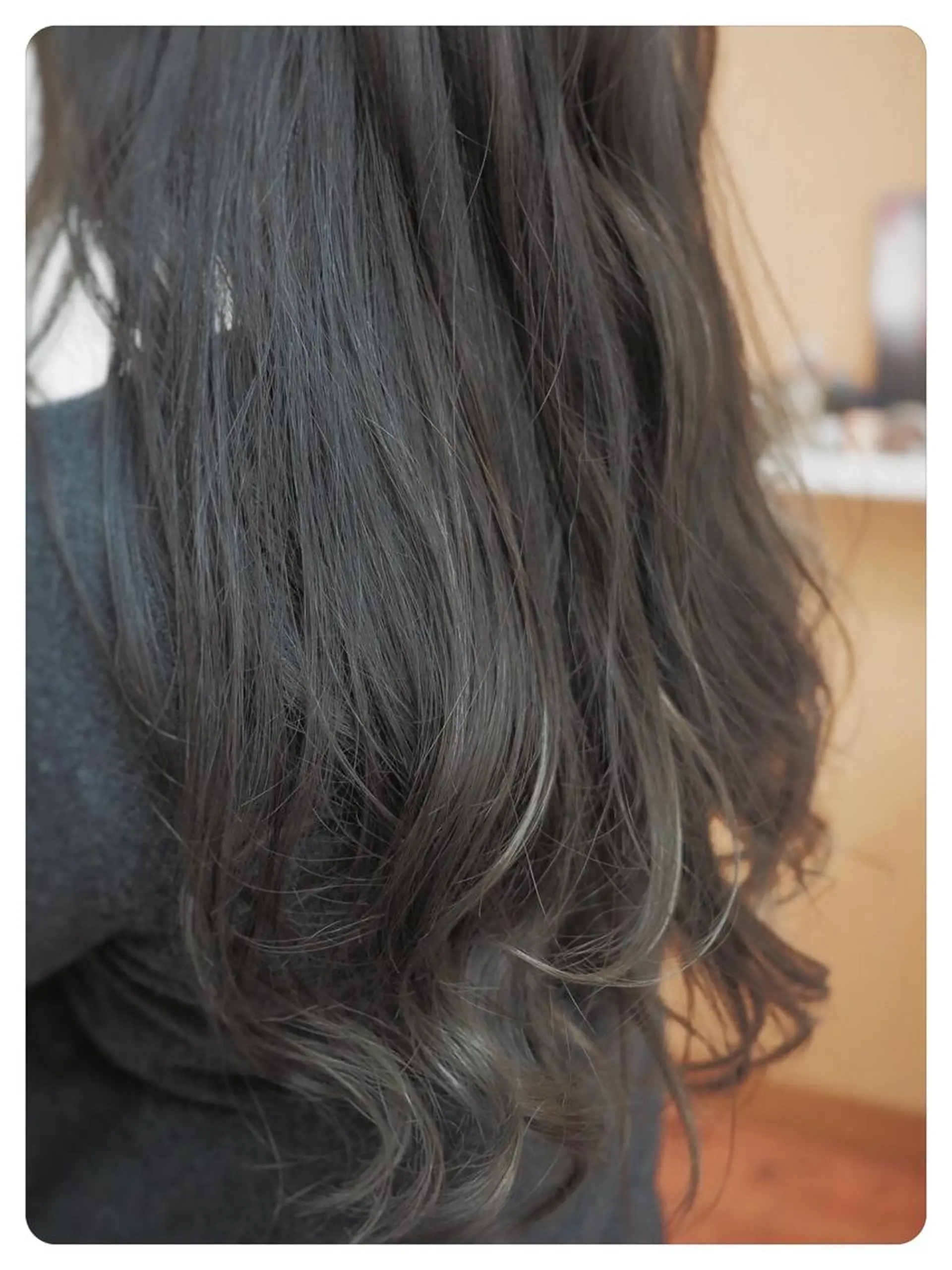 ロング カラー グレージュ ハイライトカラー ハイライト neuk所属・入木田 駿佑のその他イメージ