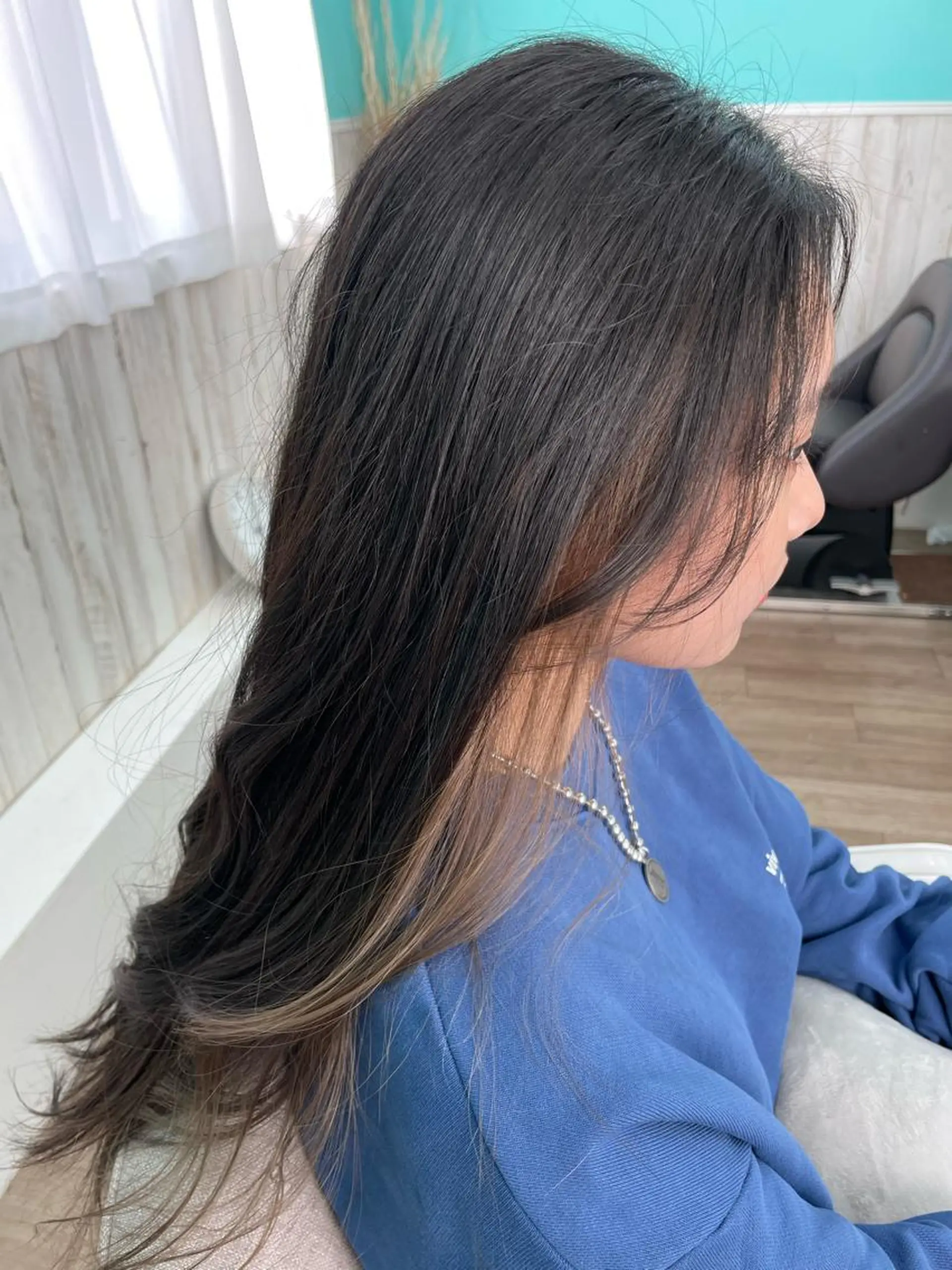 ロング カラー 🐆アンドウ チカコ🦓のヘアスタイル