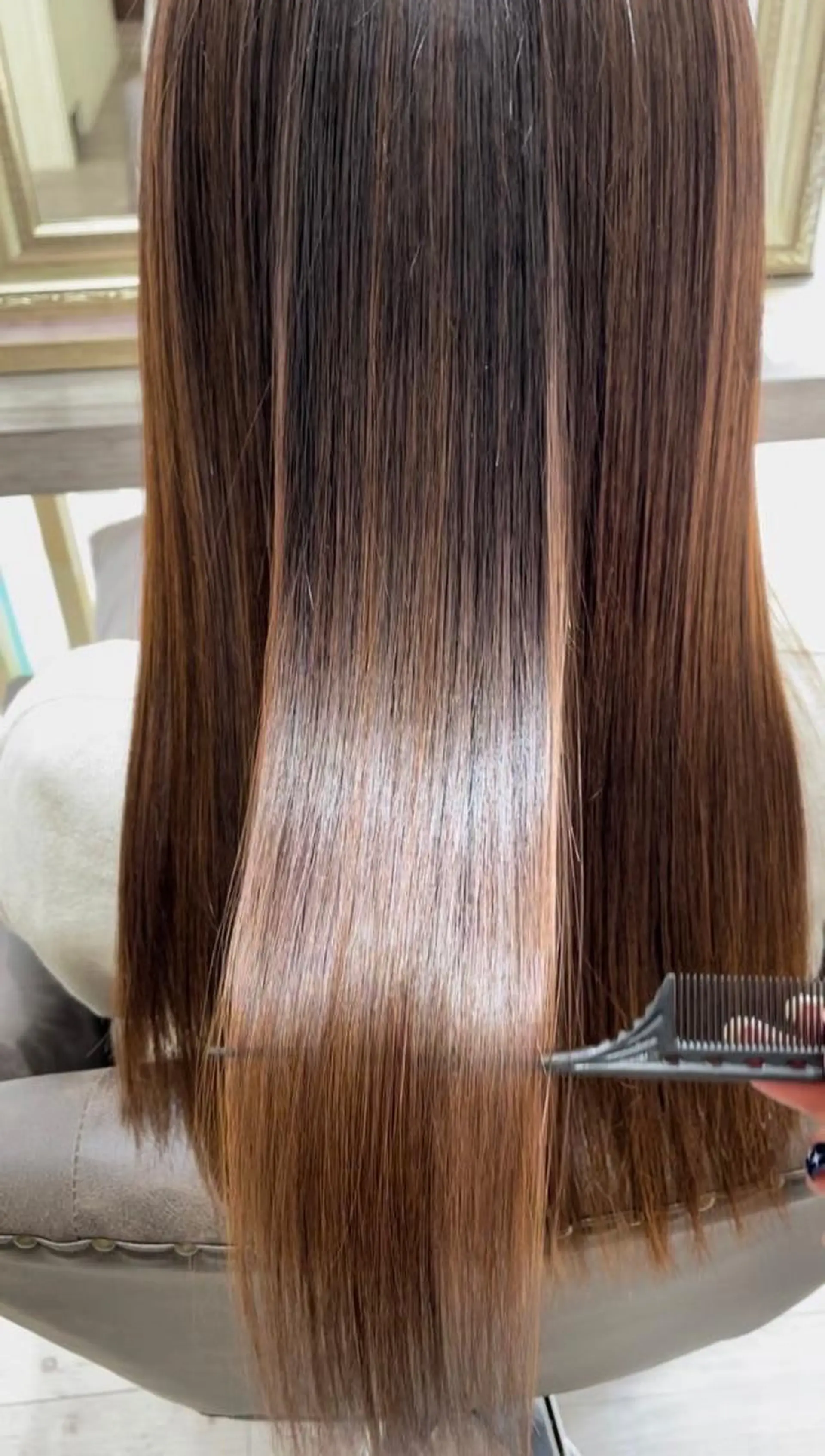 セミロング カラー ダブルカラー グラデーションカラー ハイライトカラー イルミナカラー インナーカラー トリートメント BUCKS【天王寺】 バックス【駅30秒】のヘアスタイル