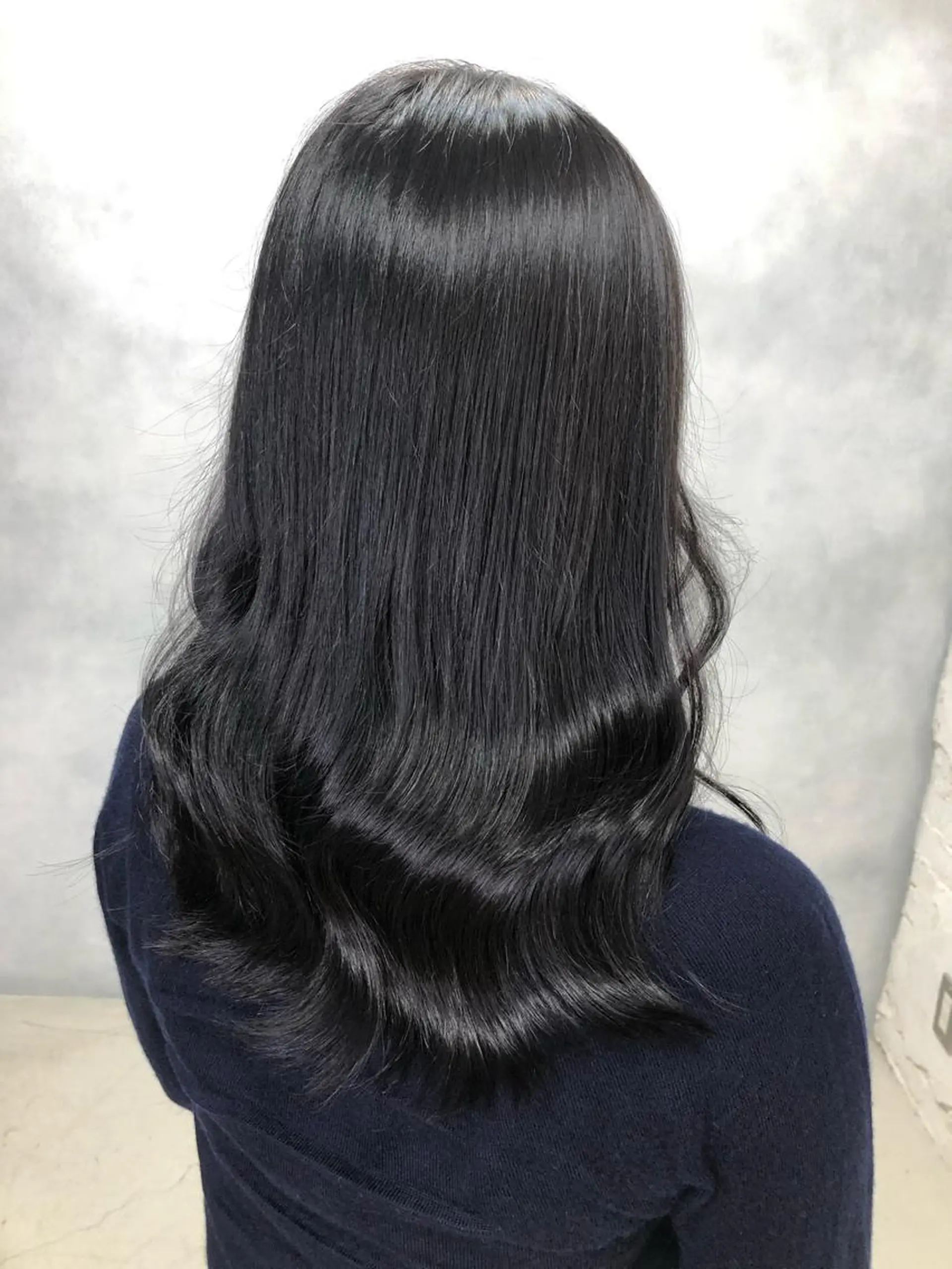 ロング カラー 艶ハイトーン👑♡ NATSUKIのヘアスタイル