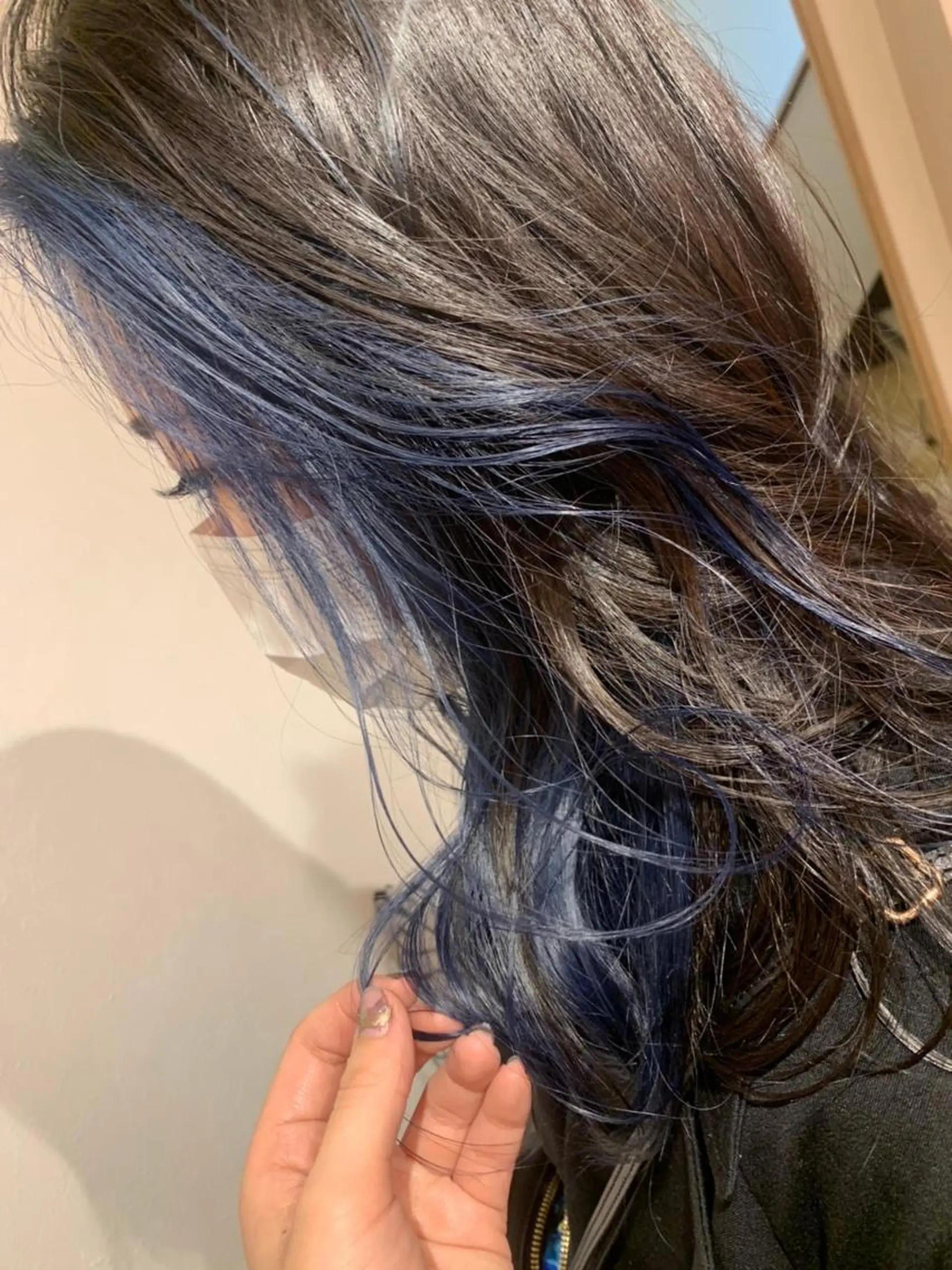 ロング カラー バレイヤージュ ブリーチ ケアブリーチ デザインカラー ダブルカラー カット ヘアカラー トリートメント ヘアセット 初めでも安心🌟 newi町田✂のヘアスタイル