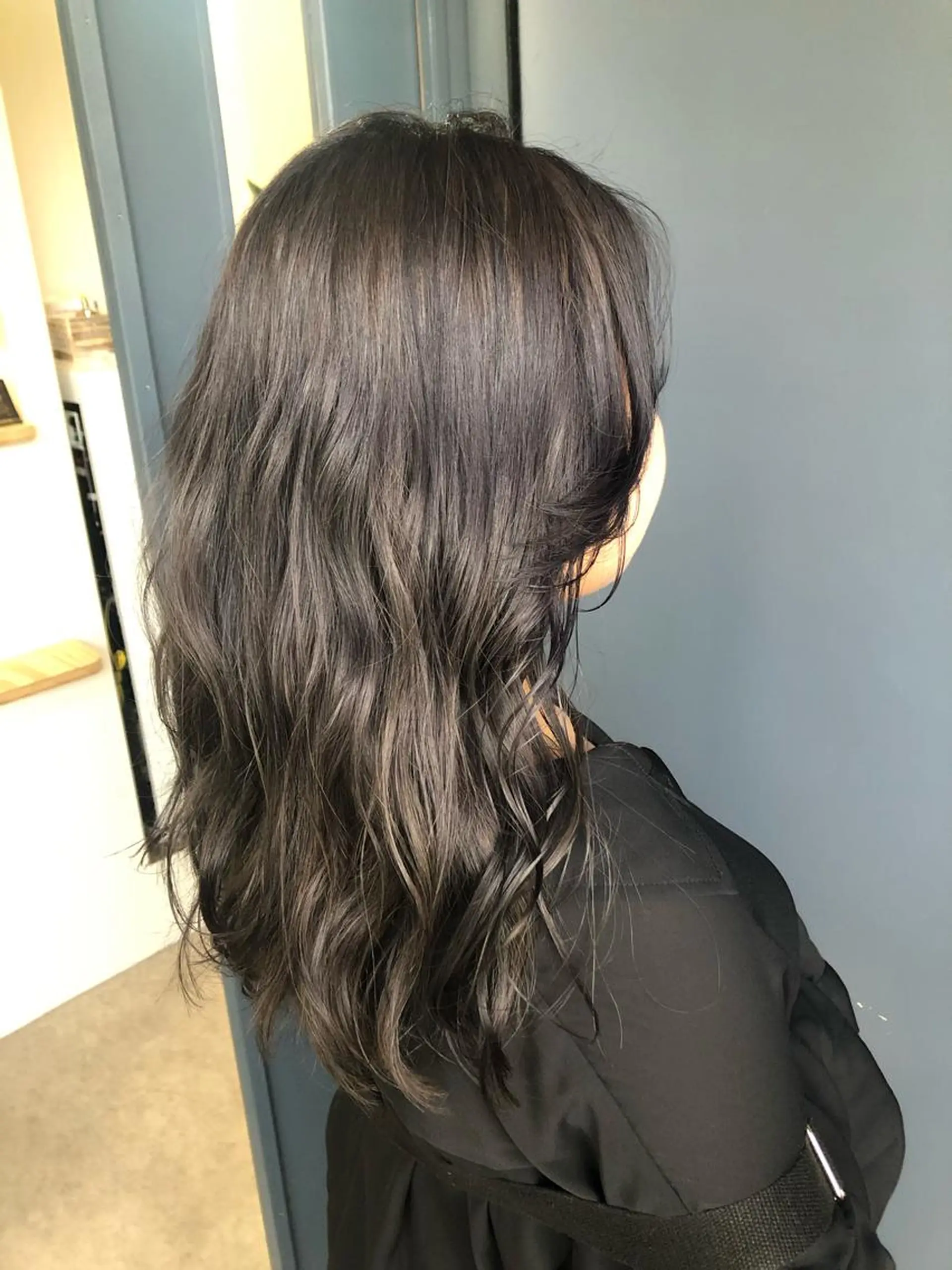 セミロング カラー カット ヘアカラー 女性リピ90%🍨 🩷佐藤みずきのヘアスタイル