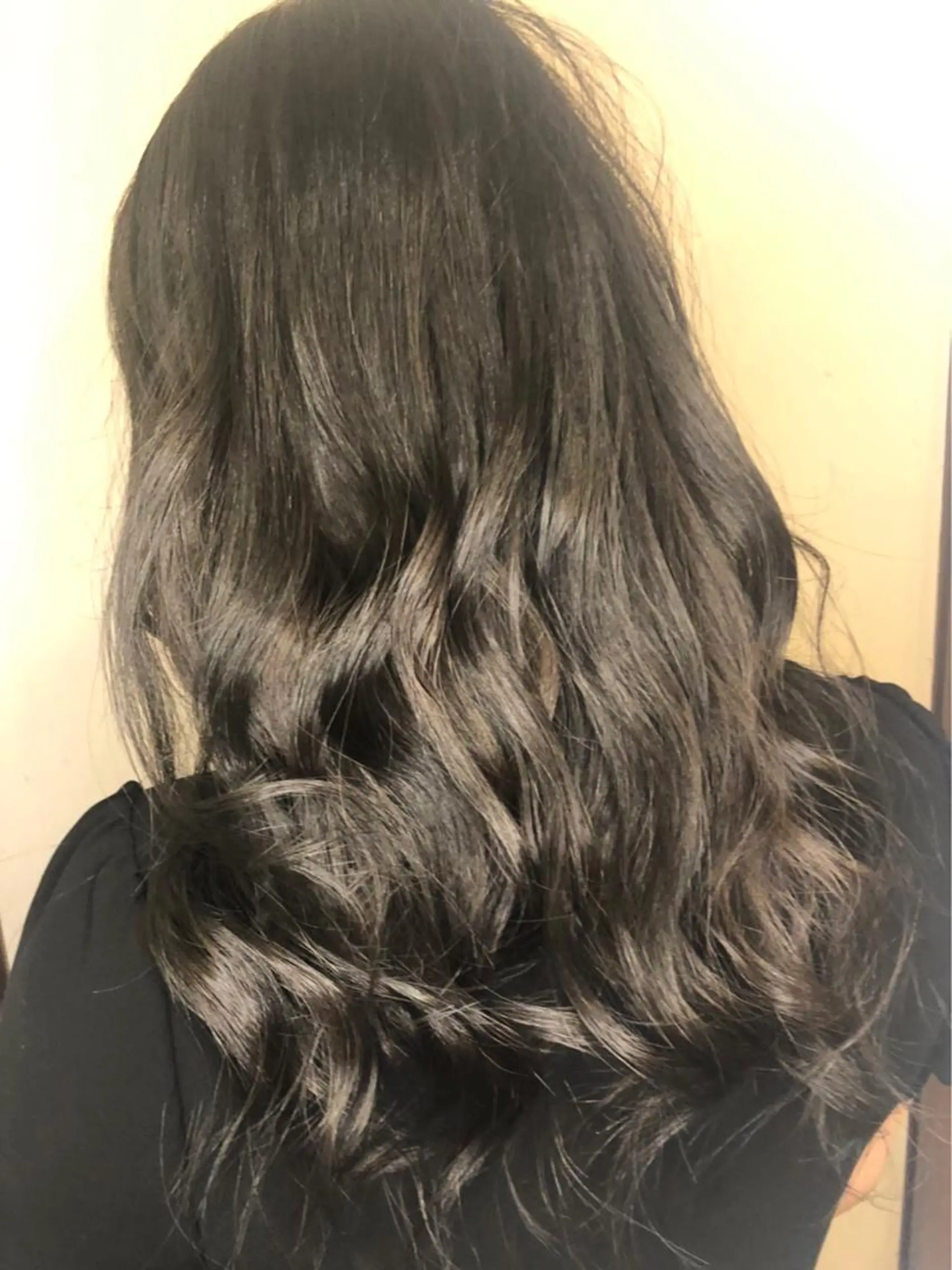 セミロング カラー 刀根 亮馬のヘアスタイル