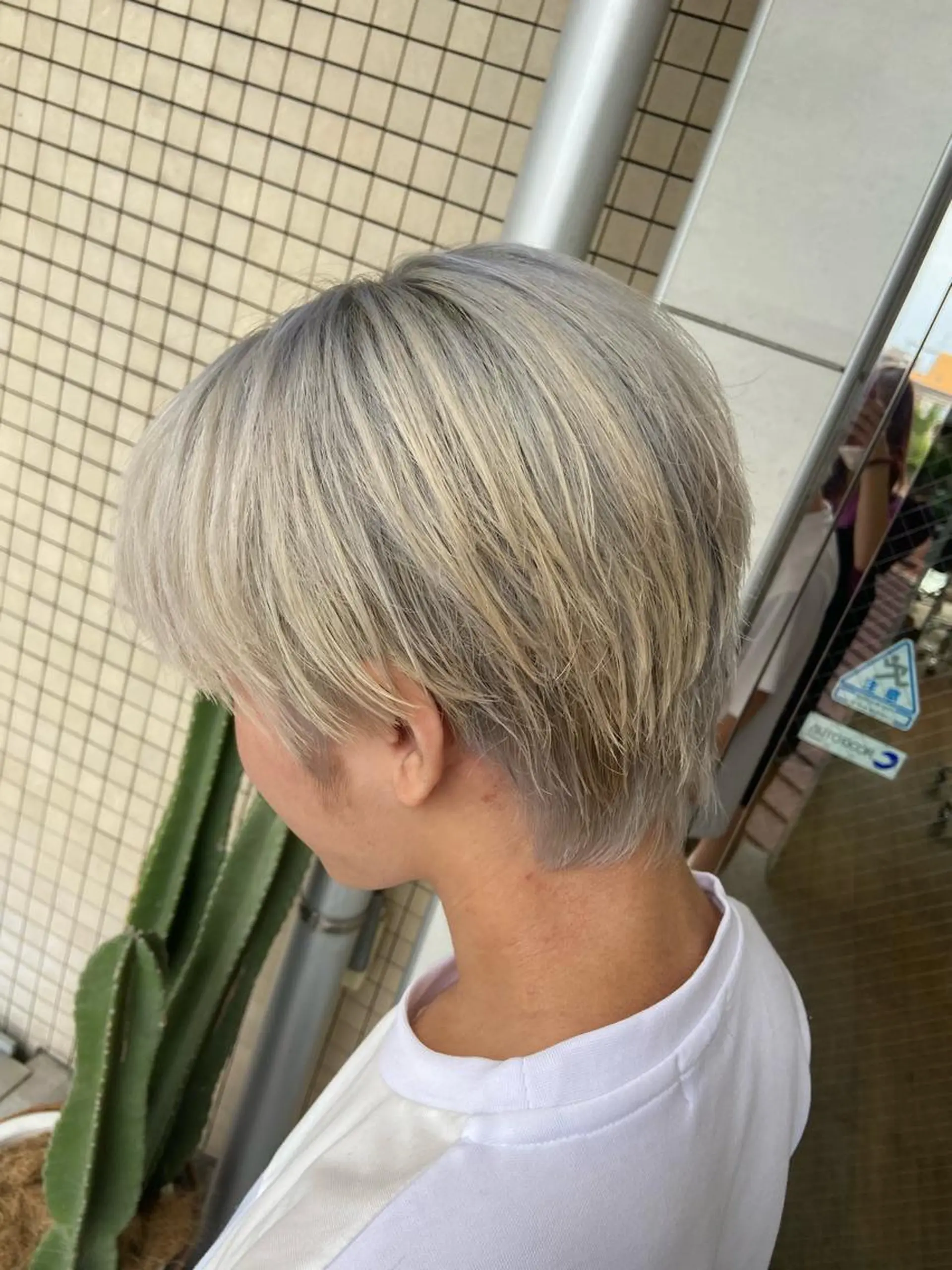 ショート カラー メンズ ヘアカラー トリートメント 🧸プルエクステ❤︎ ネイルKAO🧸のヘアスタイル