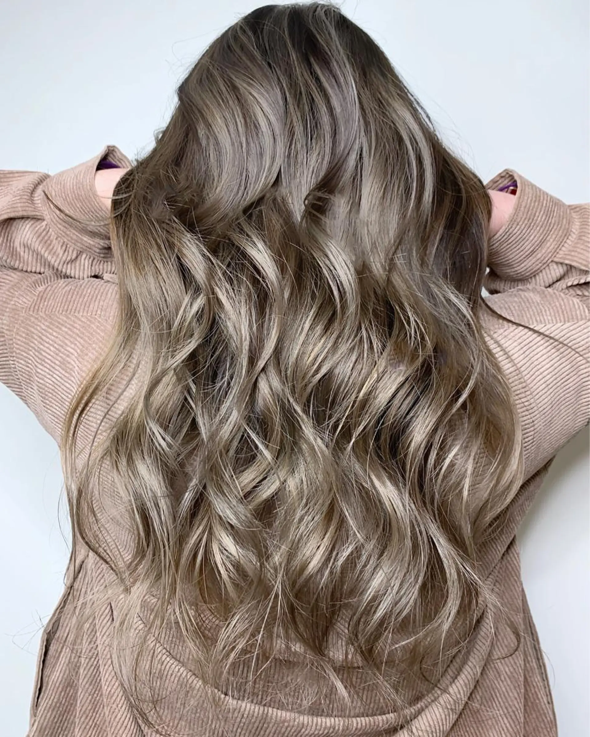 ロング カラー バレイヤージュ レイヤーカット カット ヘアカラー 🤍デザインカラー 特化🤍HIROのヘアスタイル