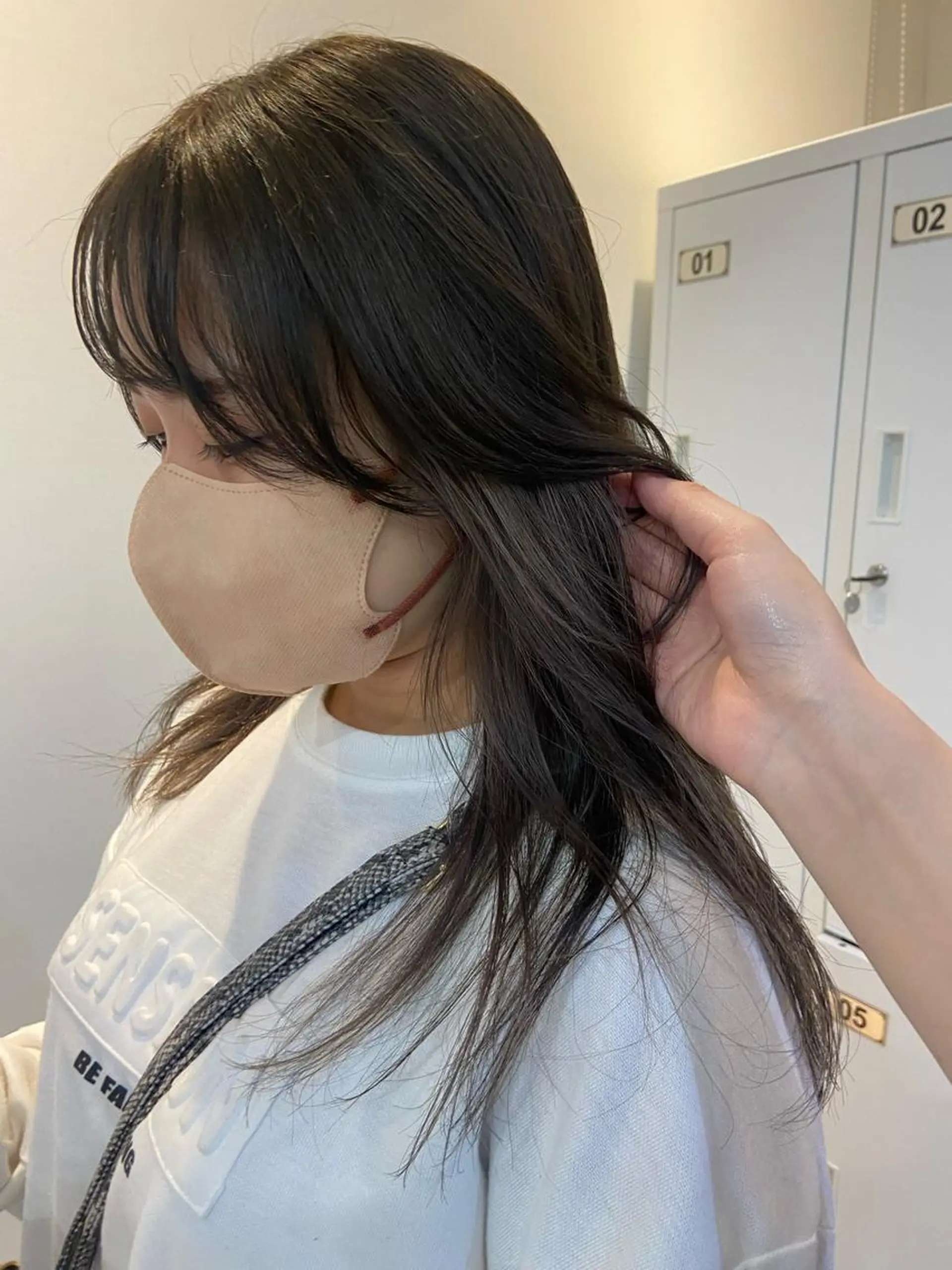 ロング カラー ベージュカラー インナーカラー シルバー シルバーベージュ ヘアカラー なかむら ゆきのヘアスタイル