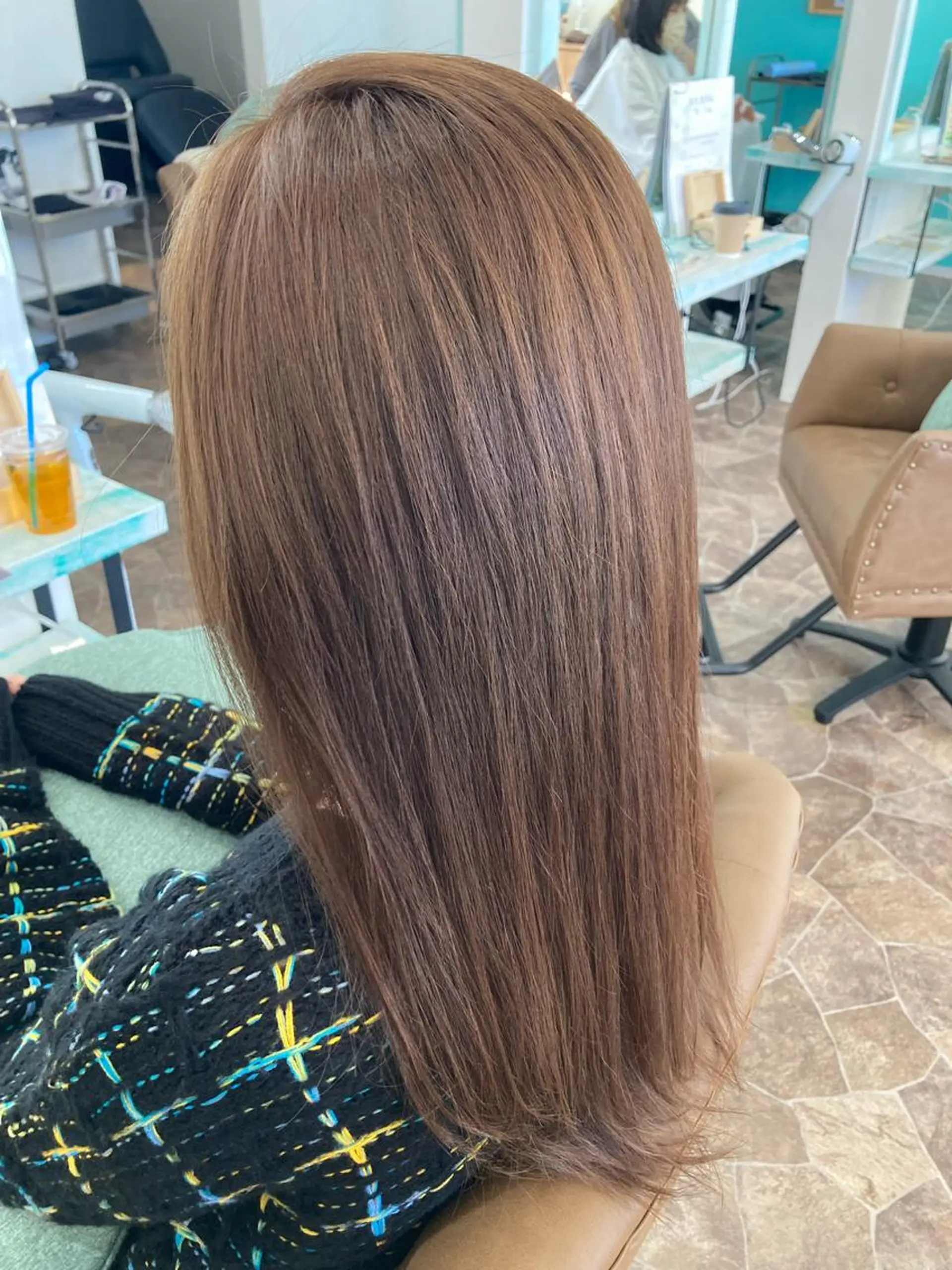 ロング ヘアカラー 大谷 亜依のヘアスタイル