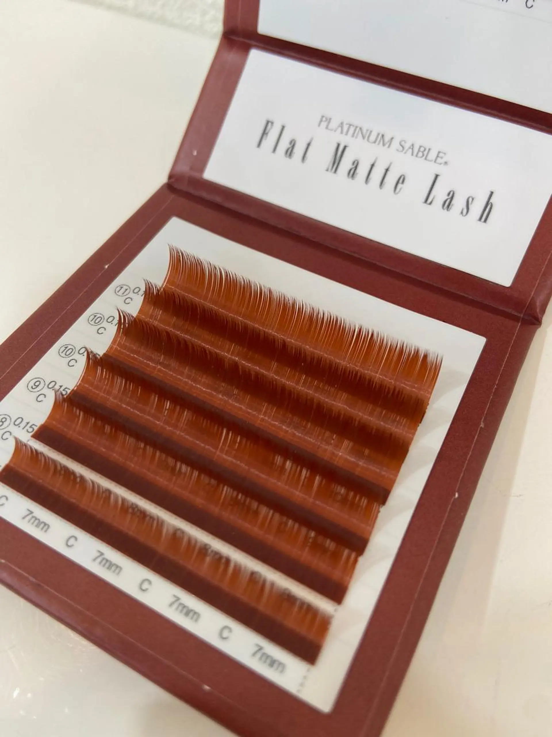 マツエク・マツパ カットスタジオピエロ所属・若江岩田マツエク SUNのマツエク・マツパデザイン