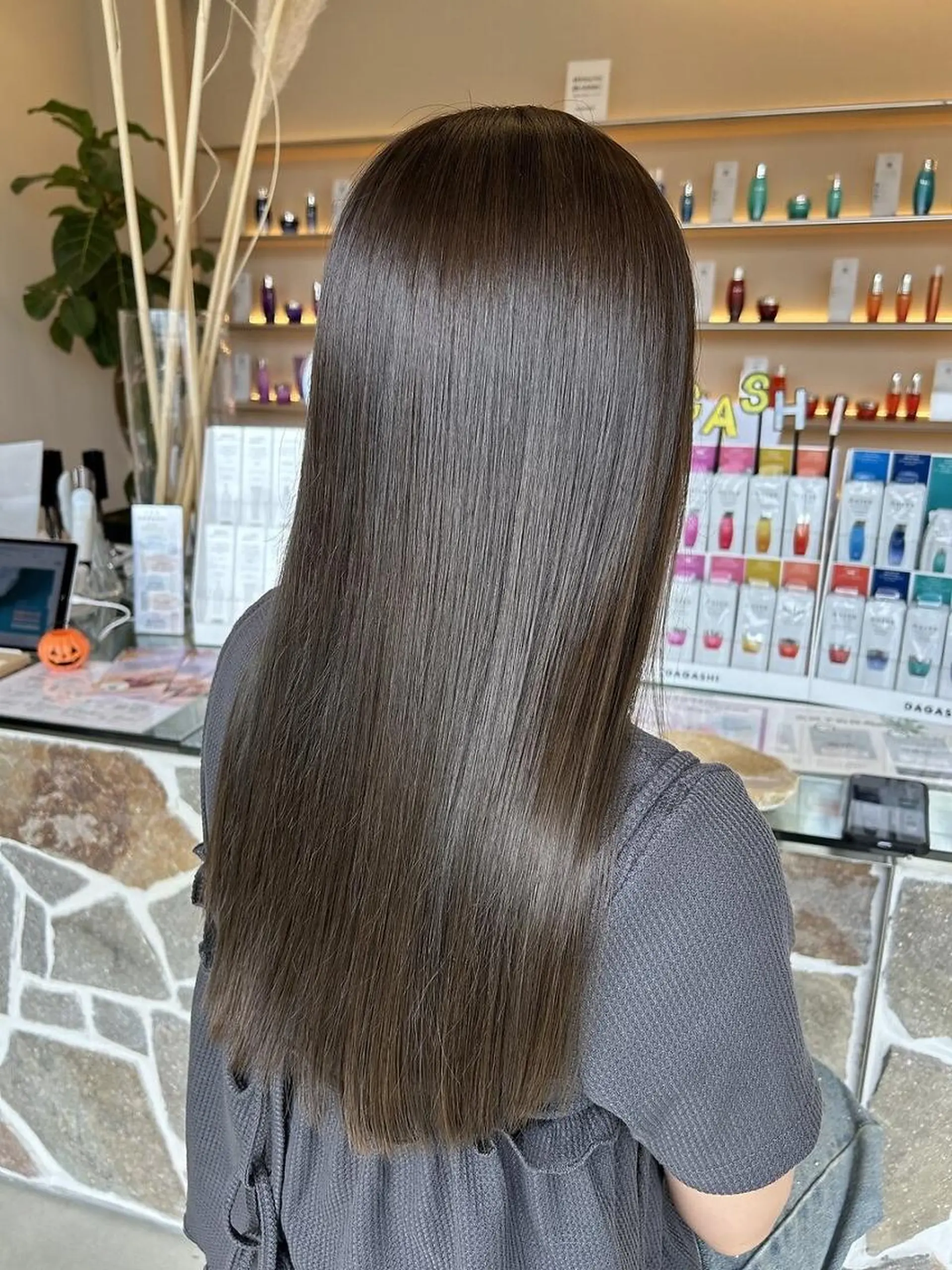 カラー セミロング ヘアカラー トリートメント ✨艶カラー・ストレー ト✨achieveのヘアスタイル