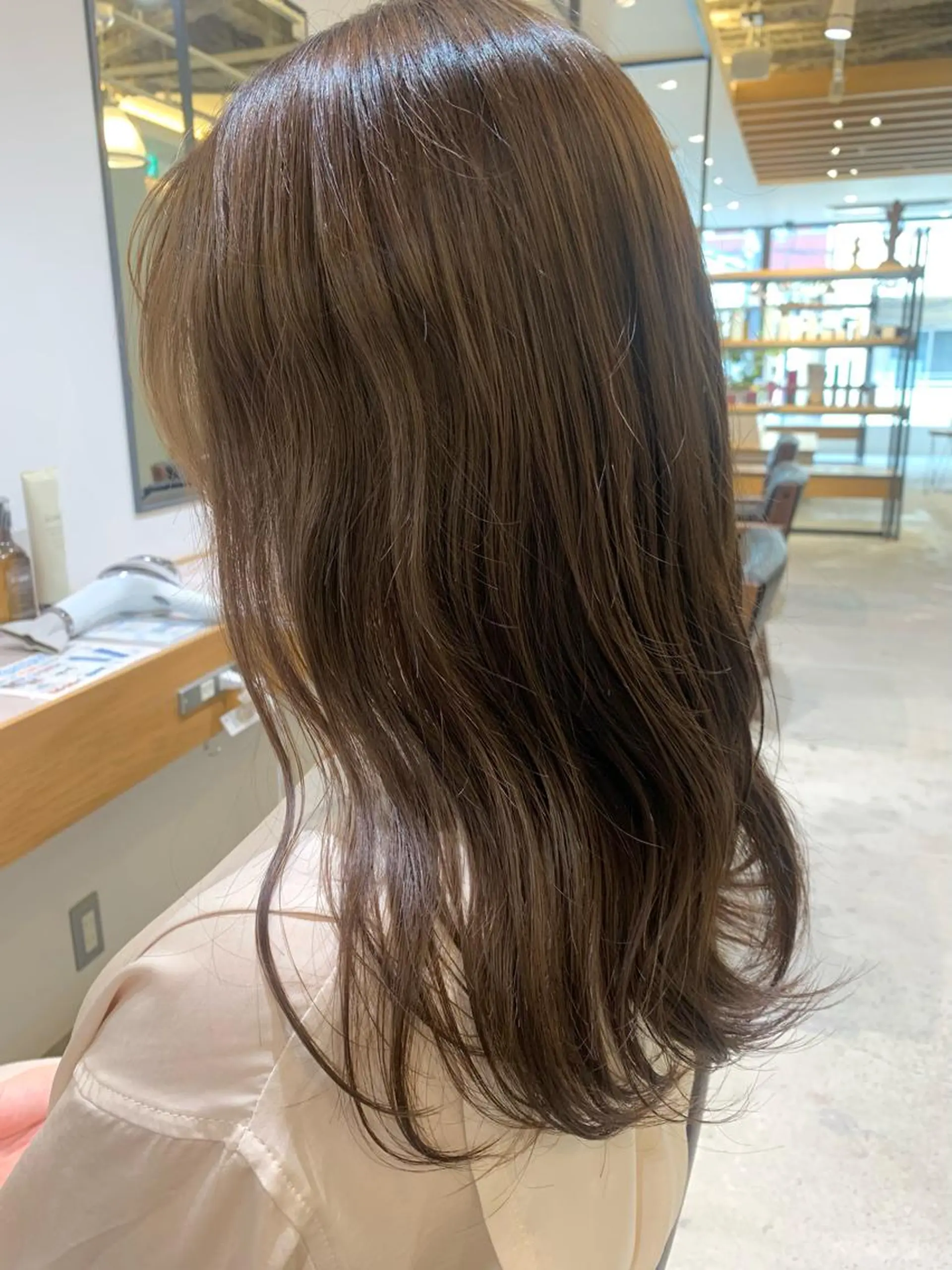 セミロング カラー ヘアカラー トリートメント Kana 🍋 ハイトーン【高円寺】のヘアスタイル