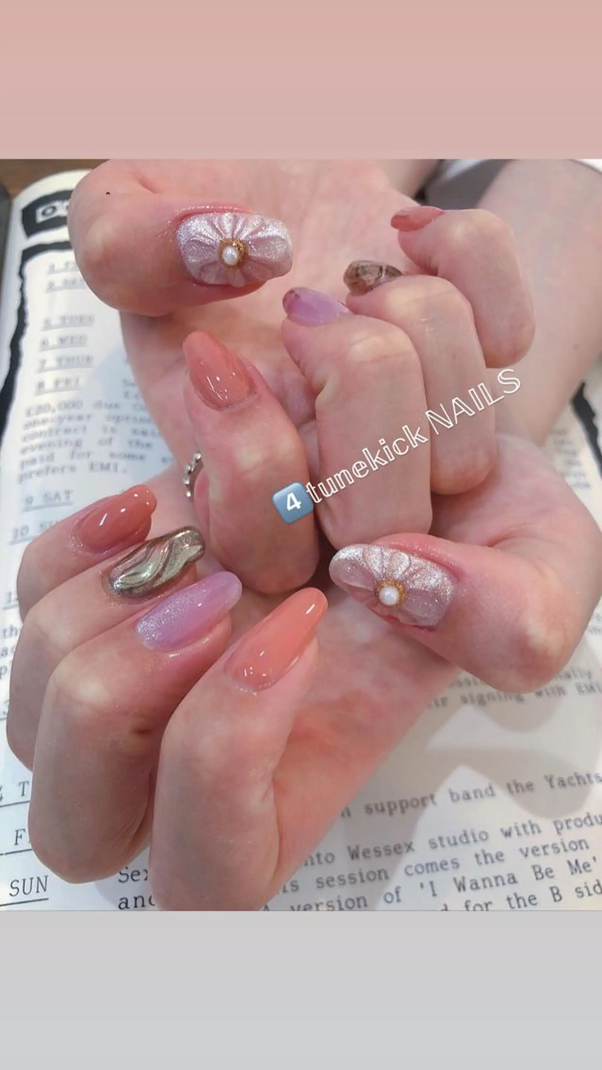 ネイル クリアネイル 4tunekick NAILS(フォーチュンキックネイルズ)所属・光森 淳子のネイルデザイン