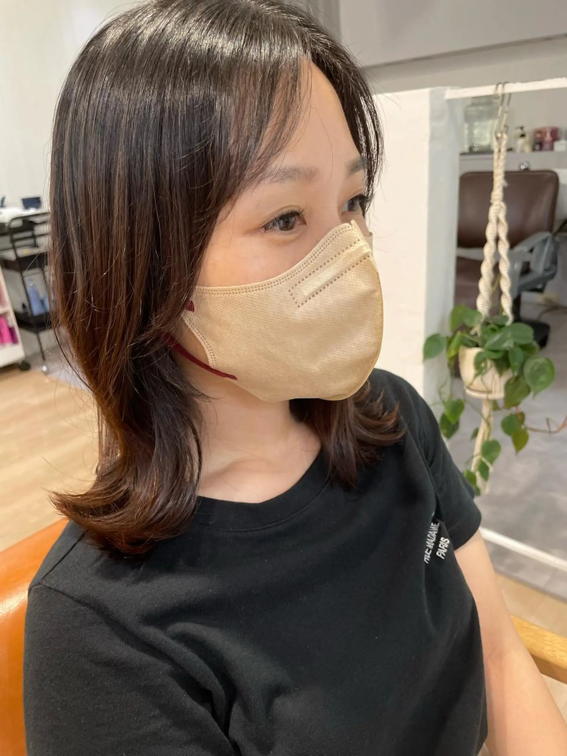 ミディアム nia所属・柔らかブラウン/栄/ tomitaのヘアスタイル