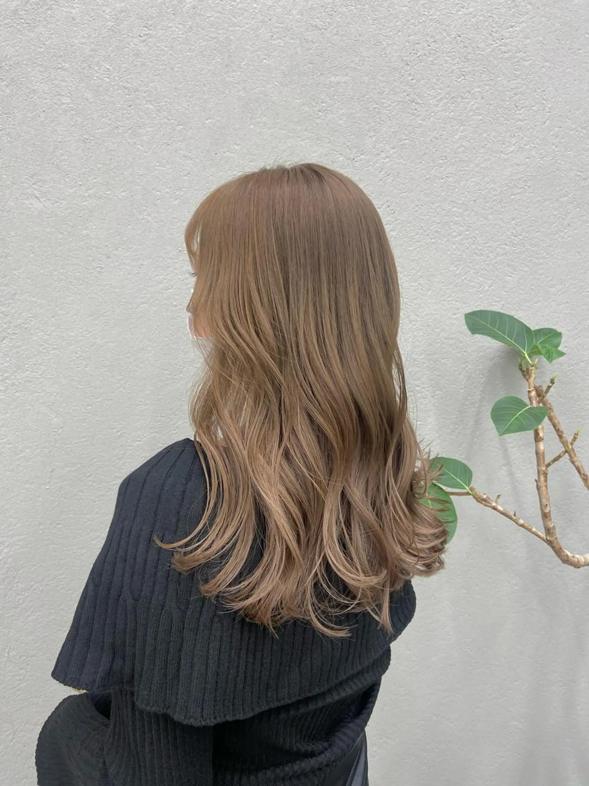 ロング カラー 高松 沙耶のヘアスタイル
