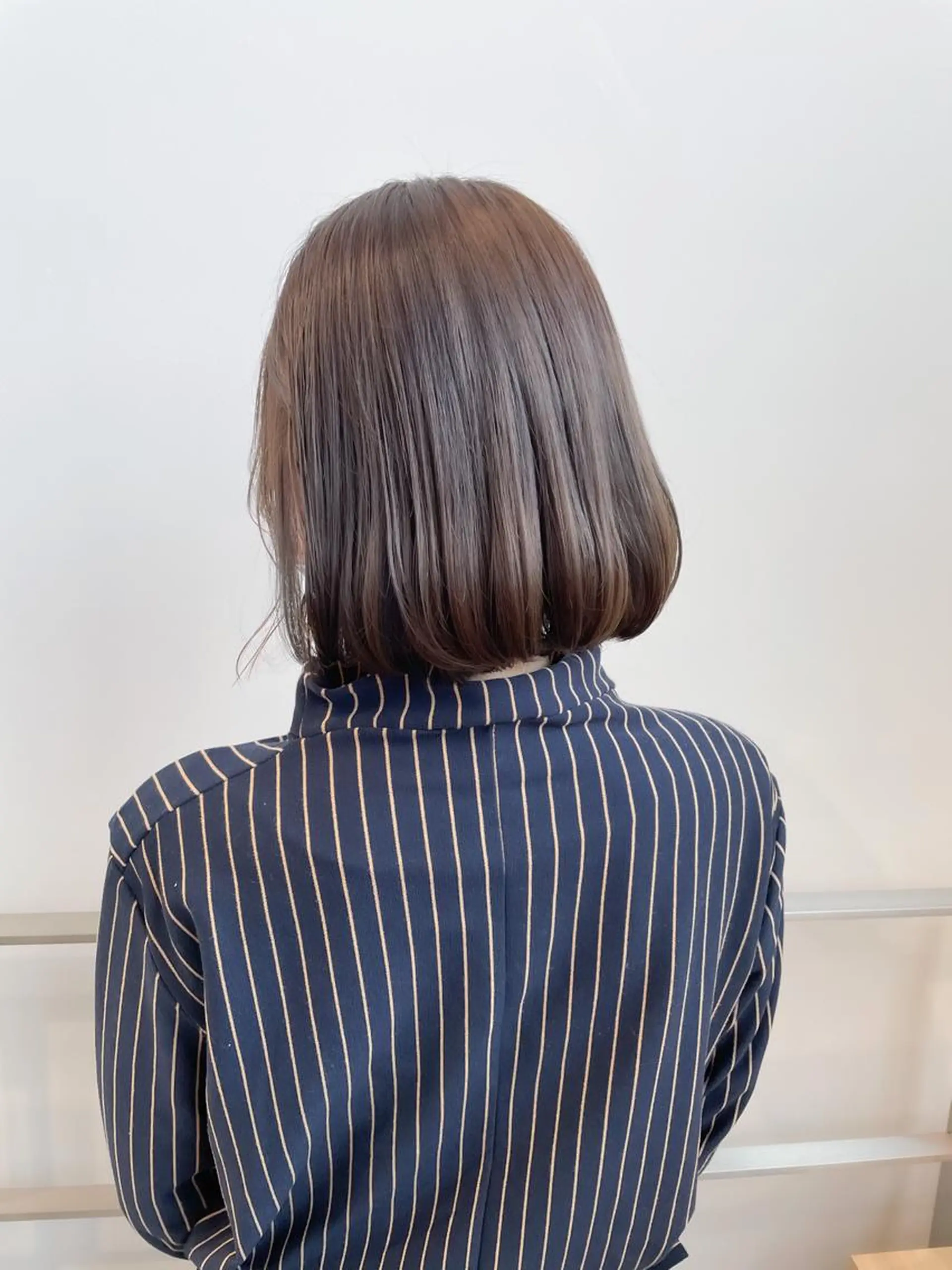 ショート カラー ヘアアレンジ ミニボブ/ブリーチ 🌈MISATOのヘアスタイル