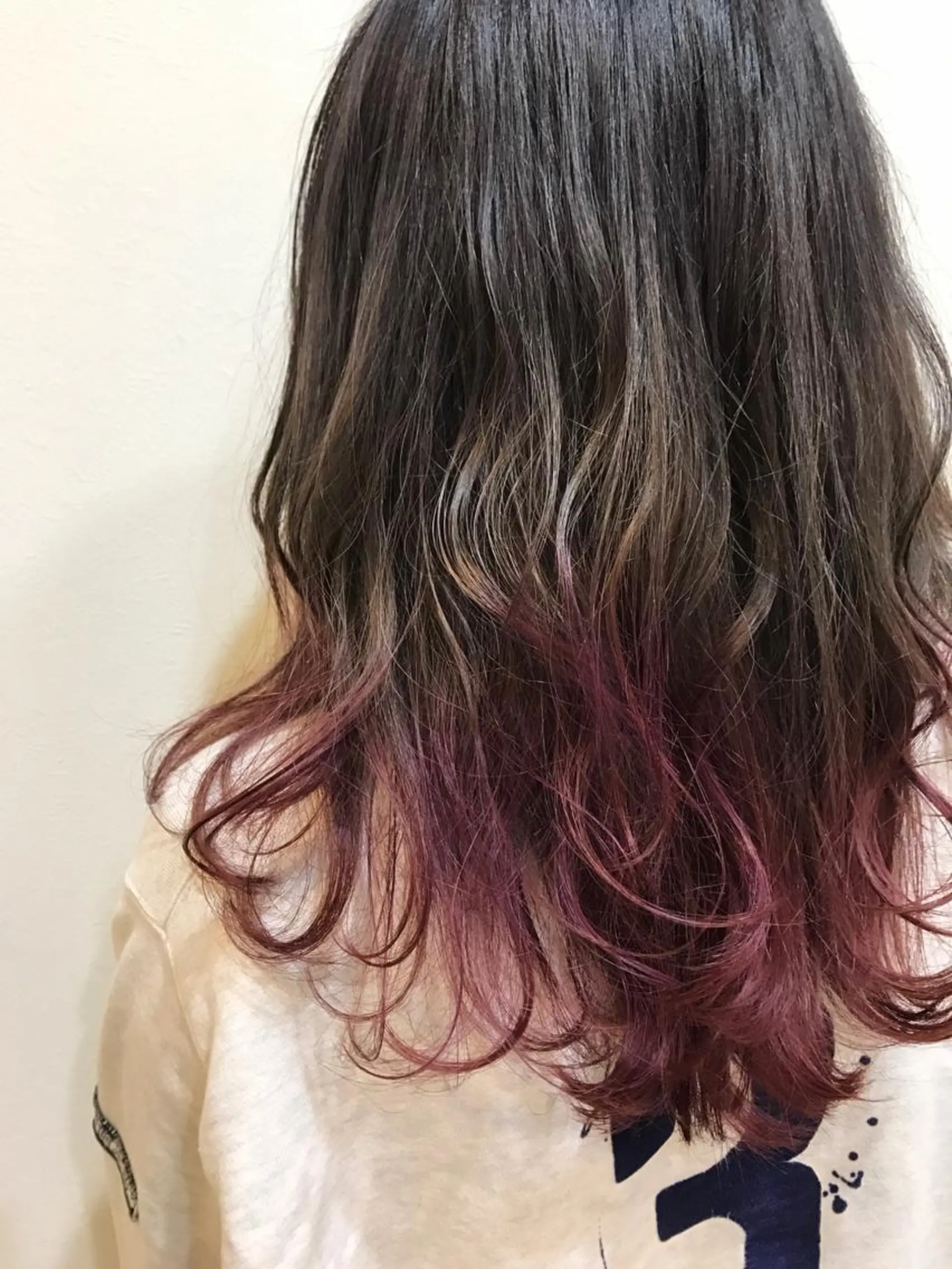 ミディアム カラー パーマ、髪質改善 川崎祐介のヘアスタイル