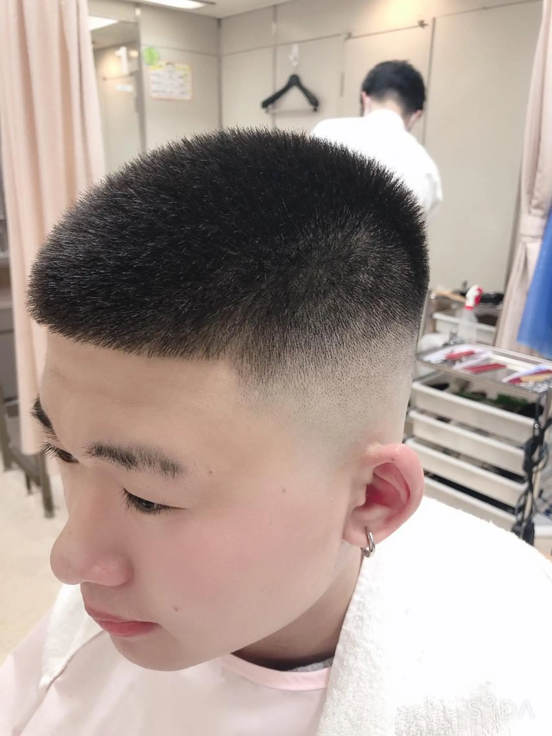 ショート メンズ フェードカット スキンフェード Bar Ber HouseLavie所属・中西 将斗のヘアスタイル