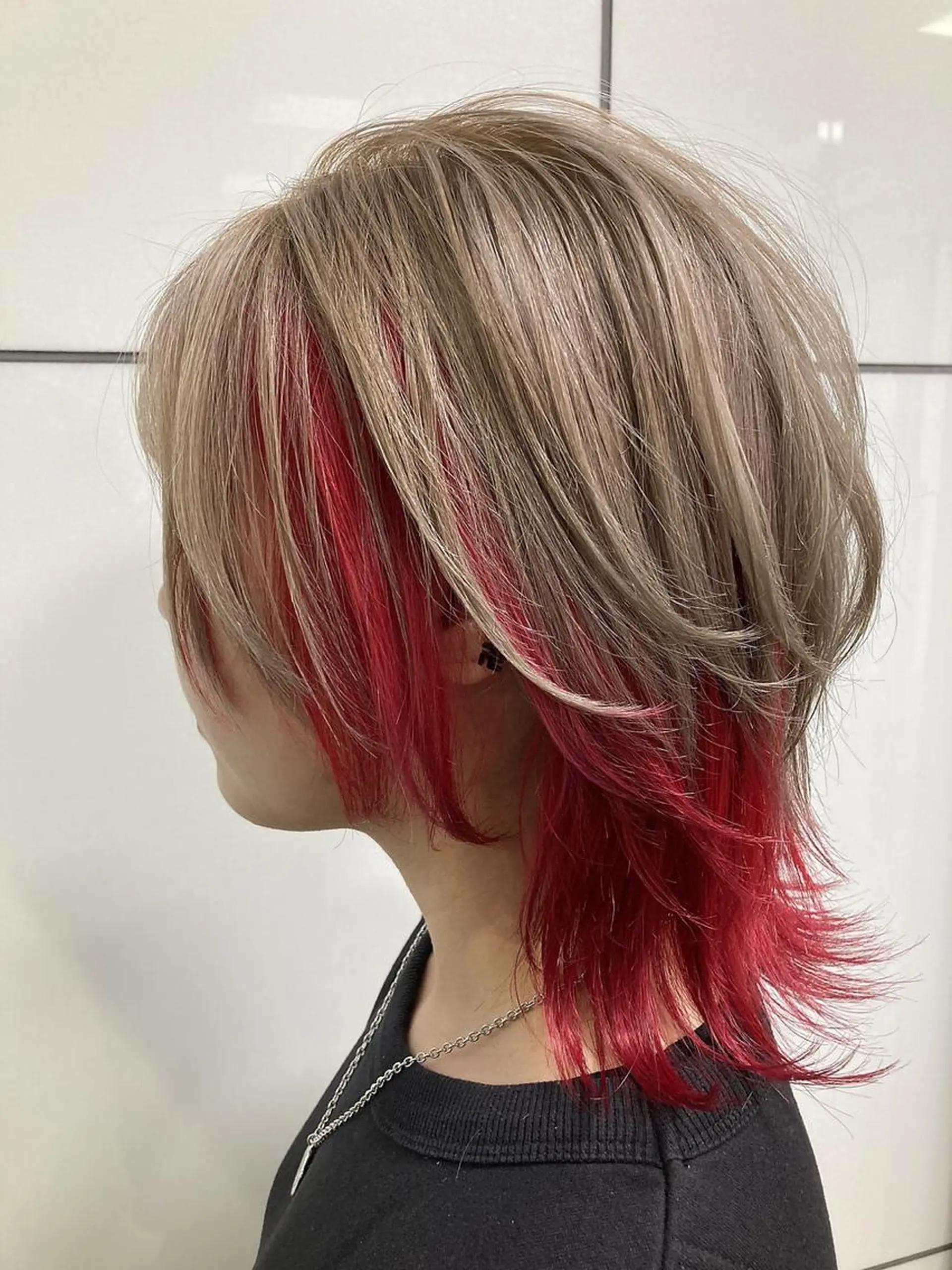 ミディアム カラー ヘアアレンジ ミストバング ブリーチ ケアブリーチ 透明感カラー デザインカラー カット ヘアカラー トリートメント maoブリーチ無し 似合わせカラーのヘアスタイル