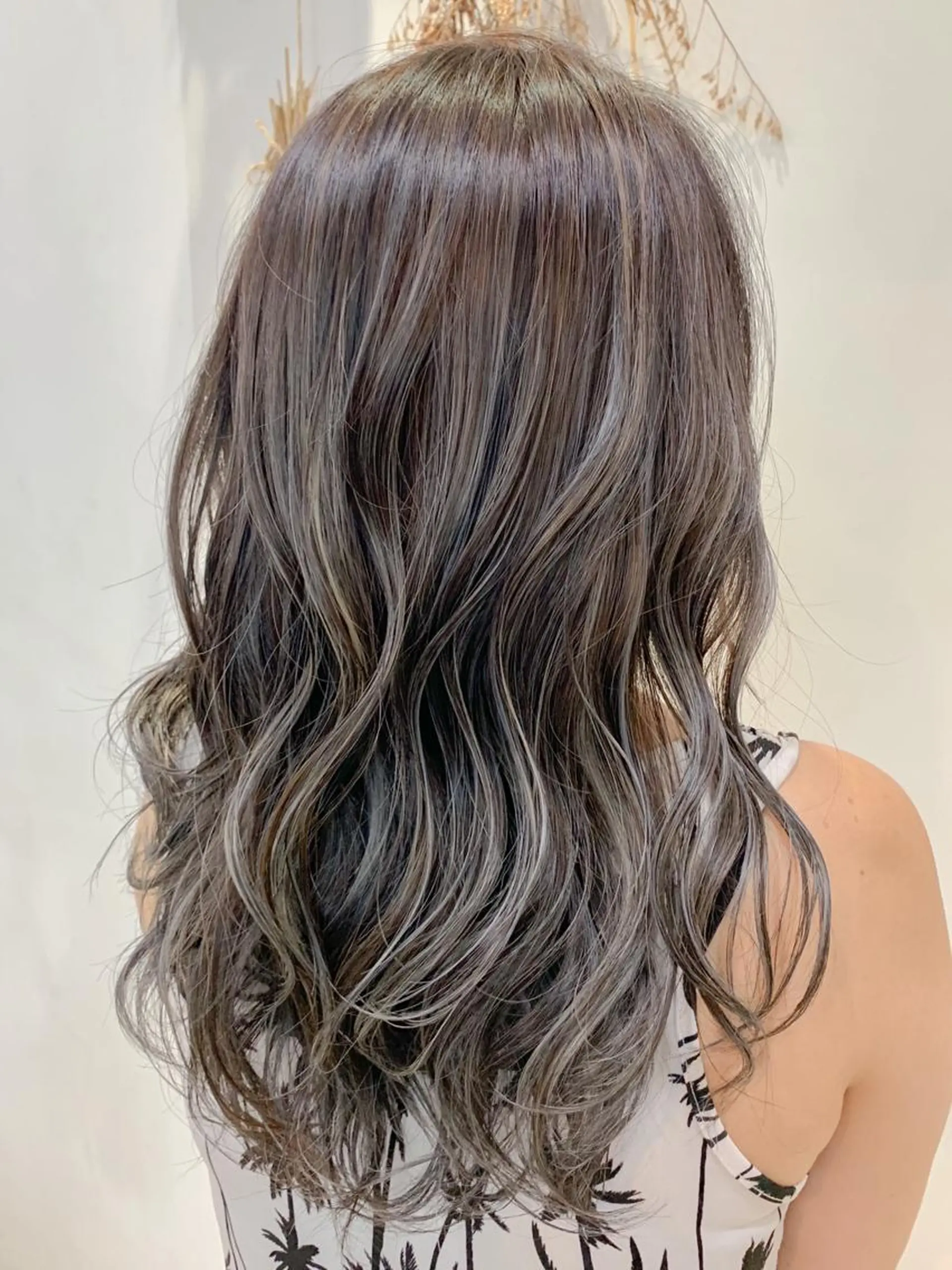 セミロング カラー 縮毛矯正/髪質改善 /韓国風　山川春輝のヘアスタイル