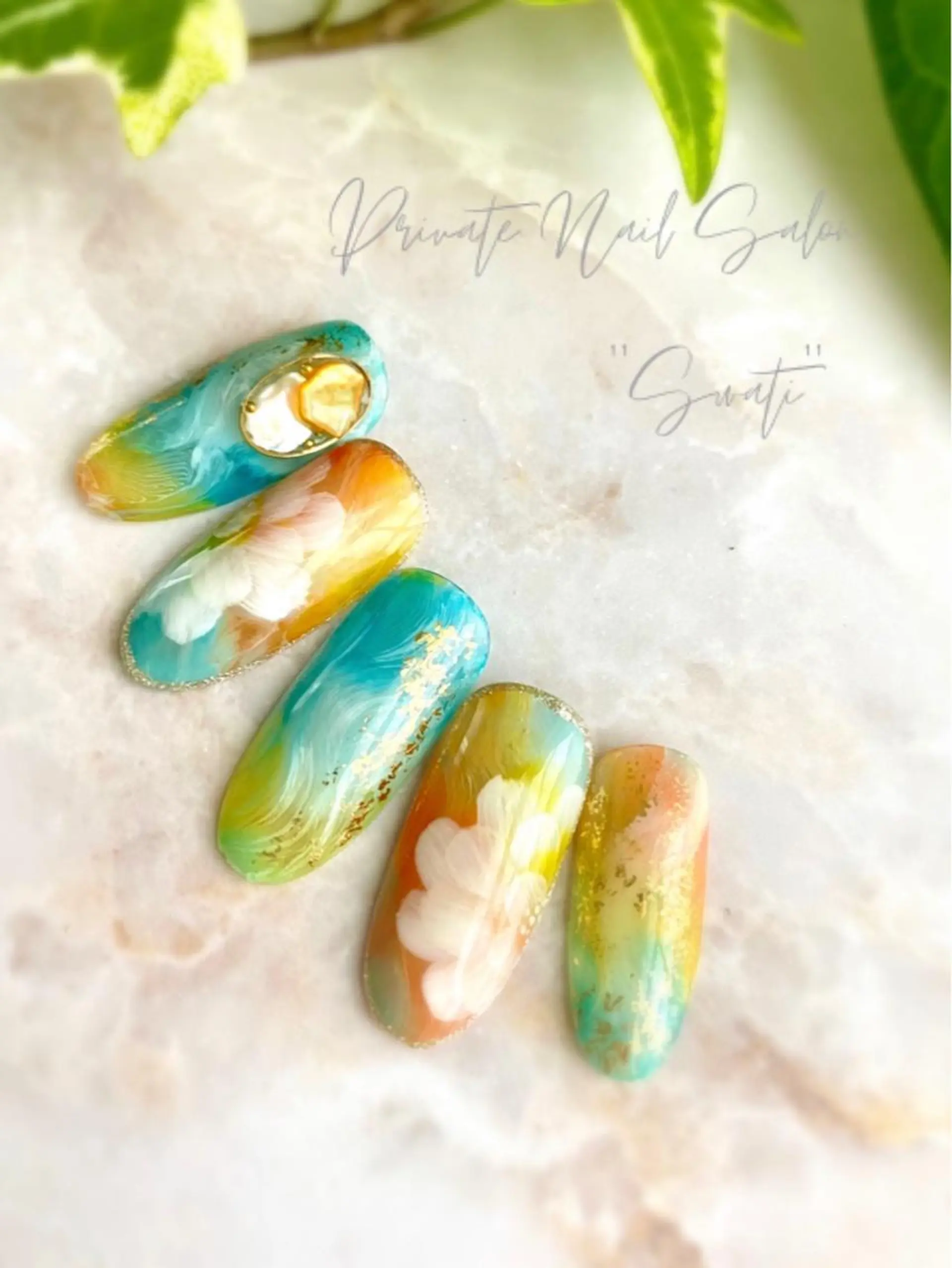 ネイル アートネイル ニュアンスネイル オフィスネイル 夏ネイル yuko （ネイリスト）のネイルデザイン