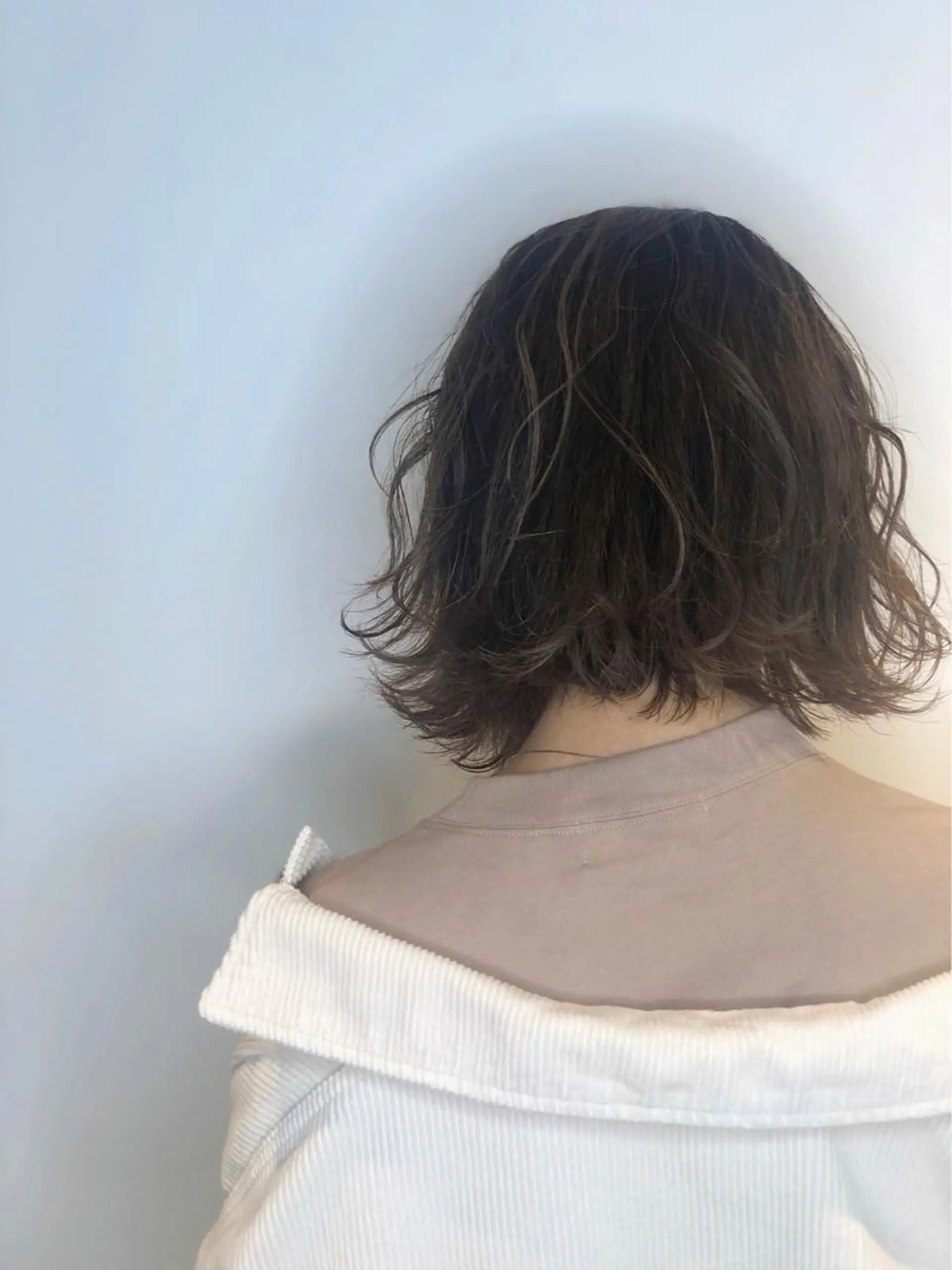 ショート カラー 柳下 涼のヘアスタイル