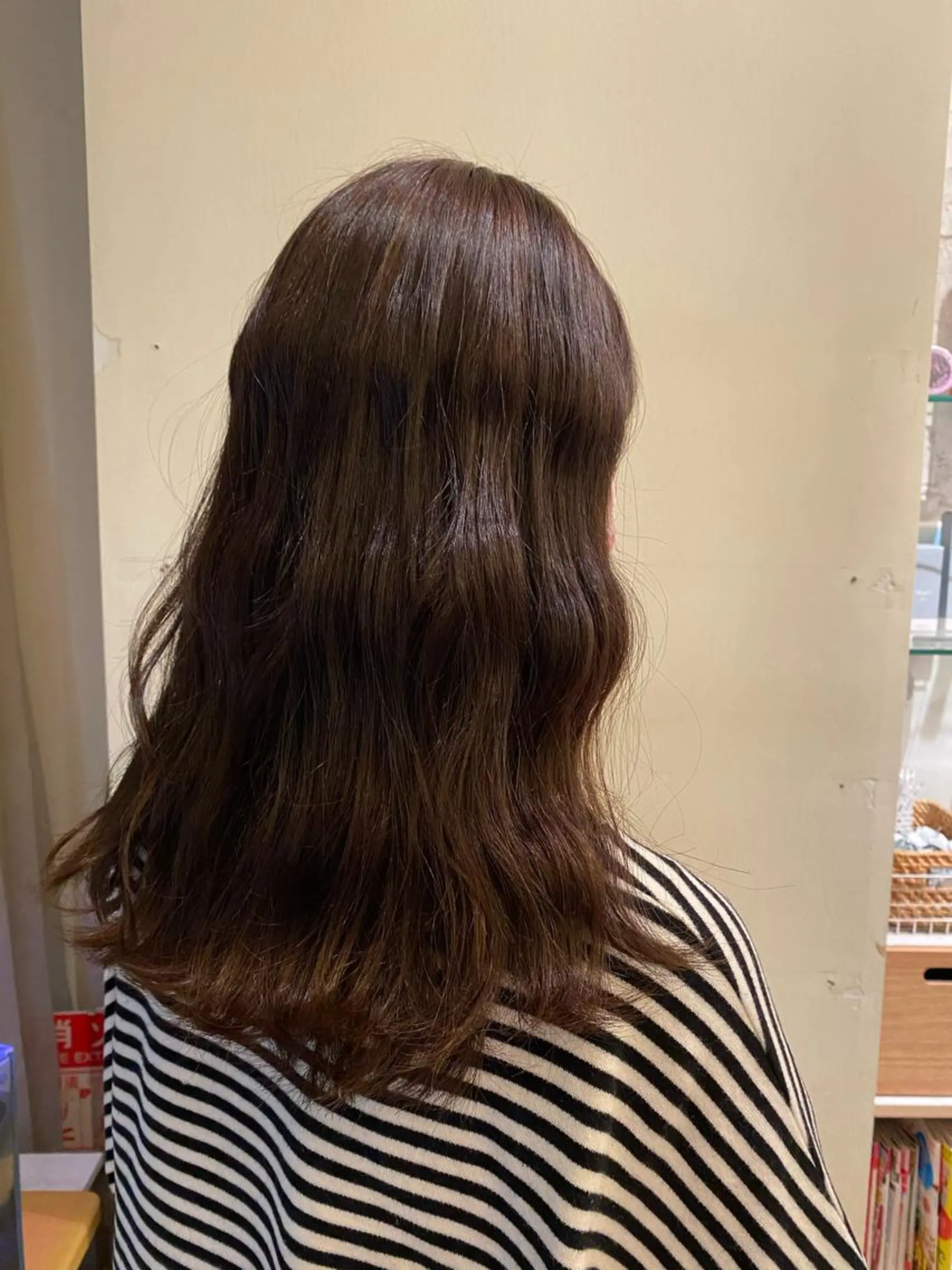 カラー 長谷川 華奈子のヘアスタイル