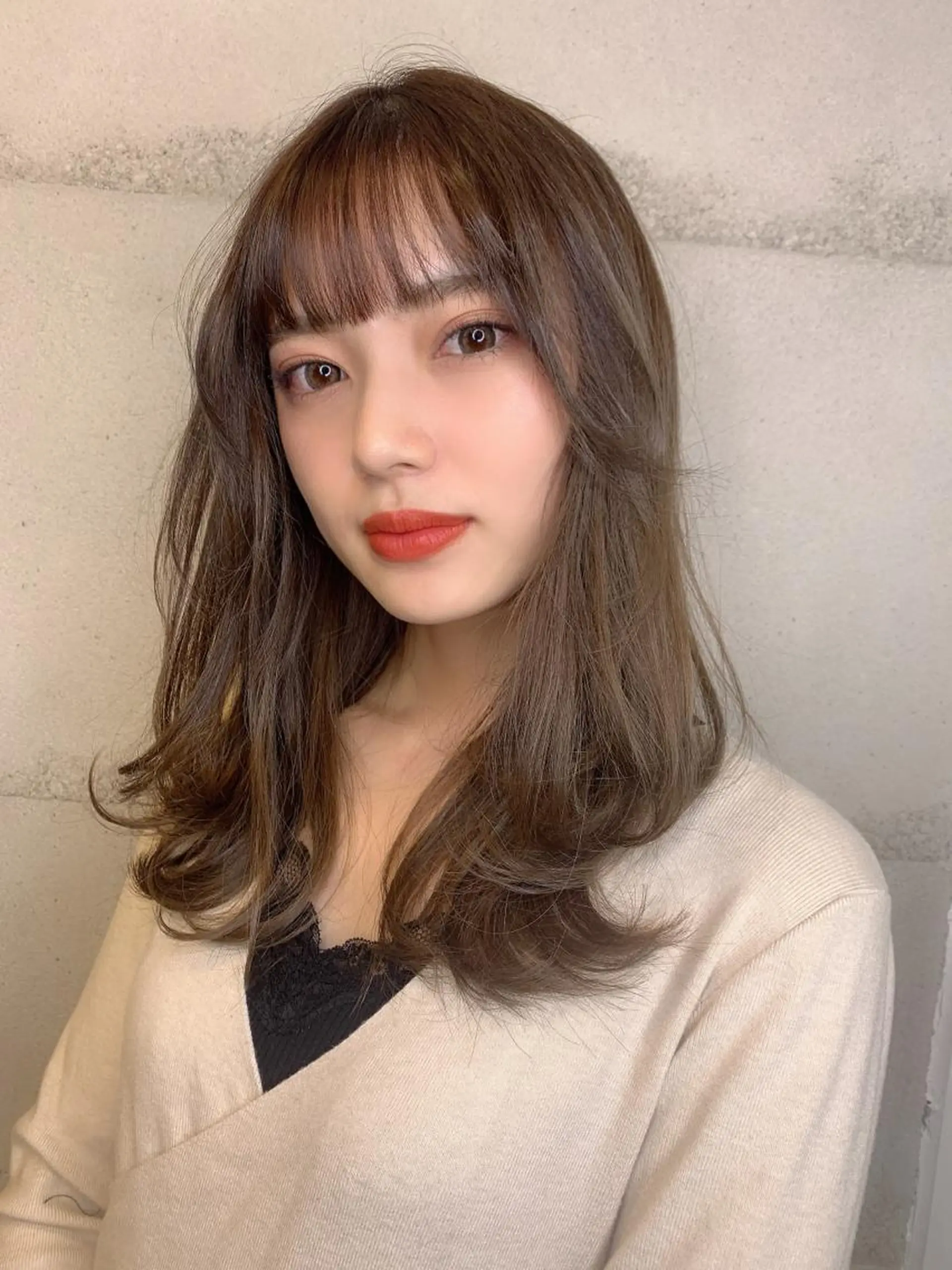 セミロング カラー 透明感/オリーブ/ グレージュ/YUKAのヘアスタイル