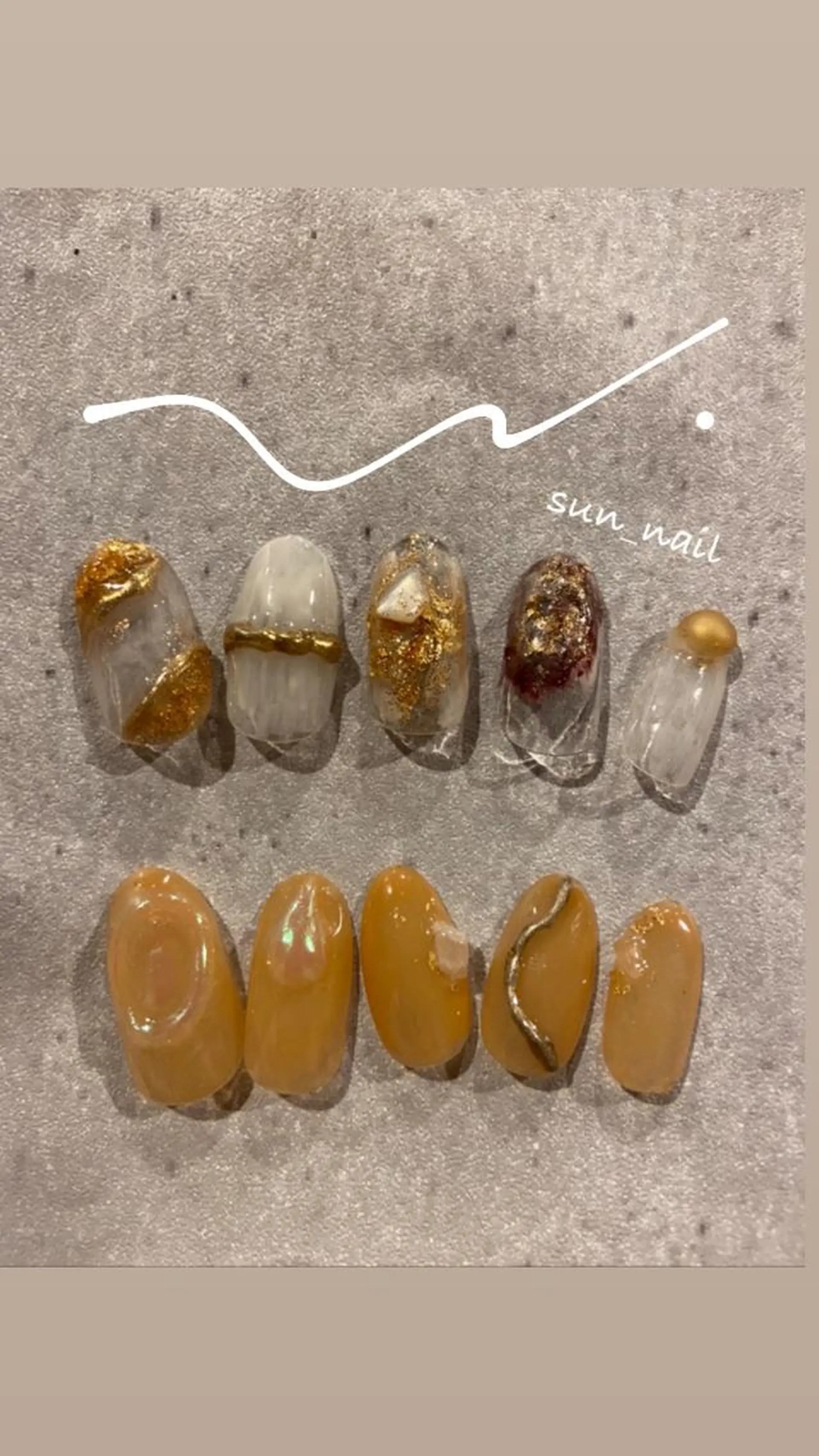 ネイル アートネイル ブラウン ジェルネイル ゴールド ミラーネイル . unffのネイルデザイン