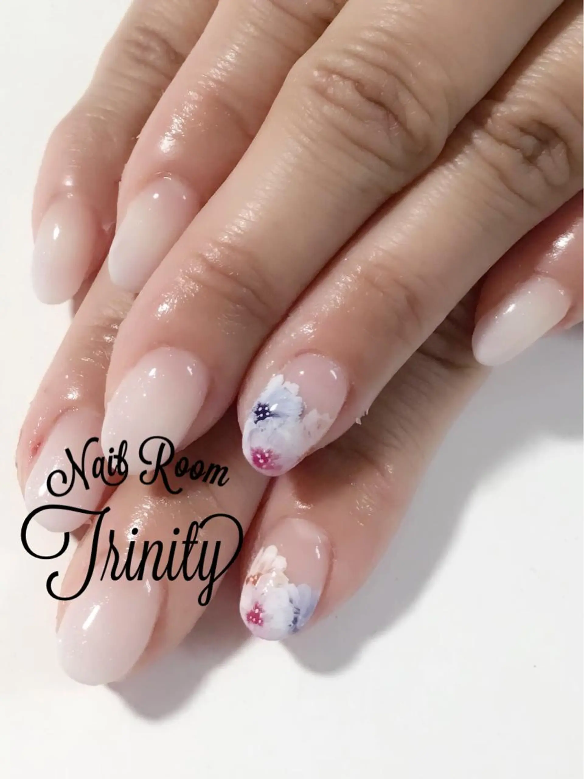 ネイル ハンドネイル Trinity staffのネイルデザイン