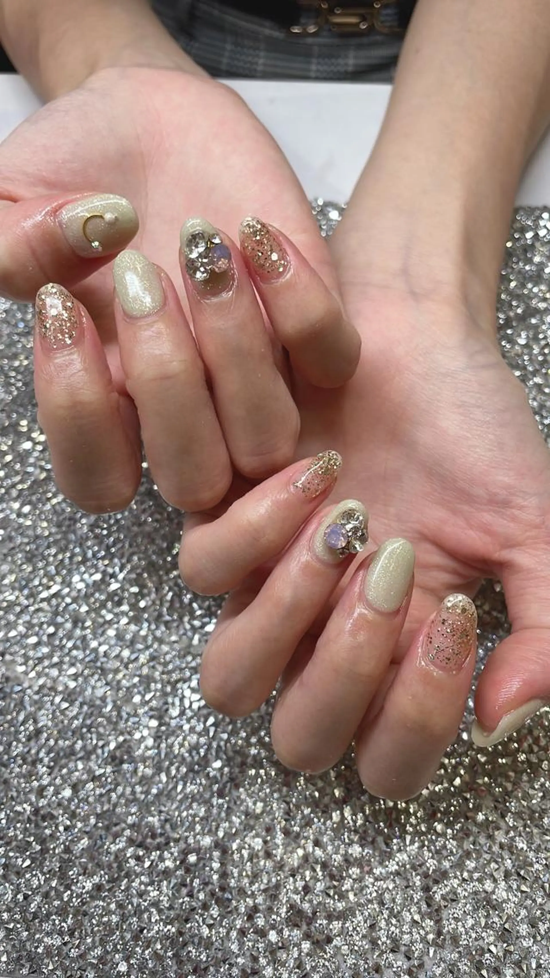 ネイル Guarendo(ガレンドゥ)錦糸町店所属・Gurando 錦糸町店のネイルデザイン