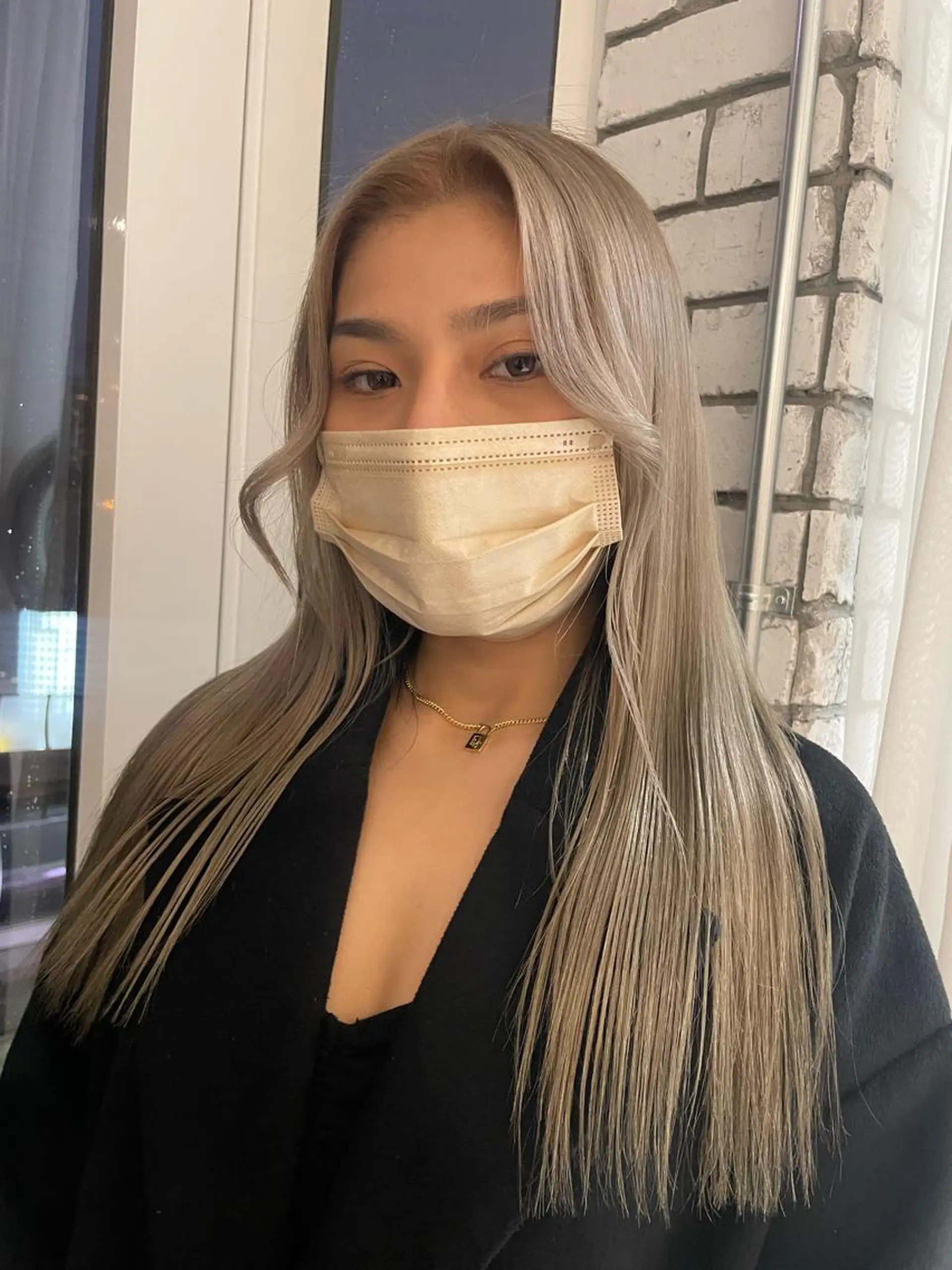 ロング カラー 艶ハイトーン👑♡ NATSUKIのヘアスタイル