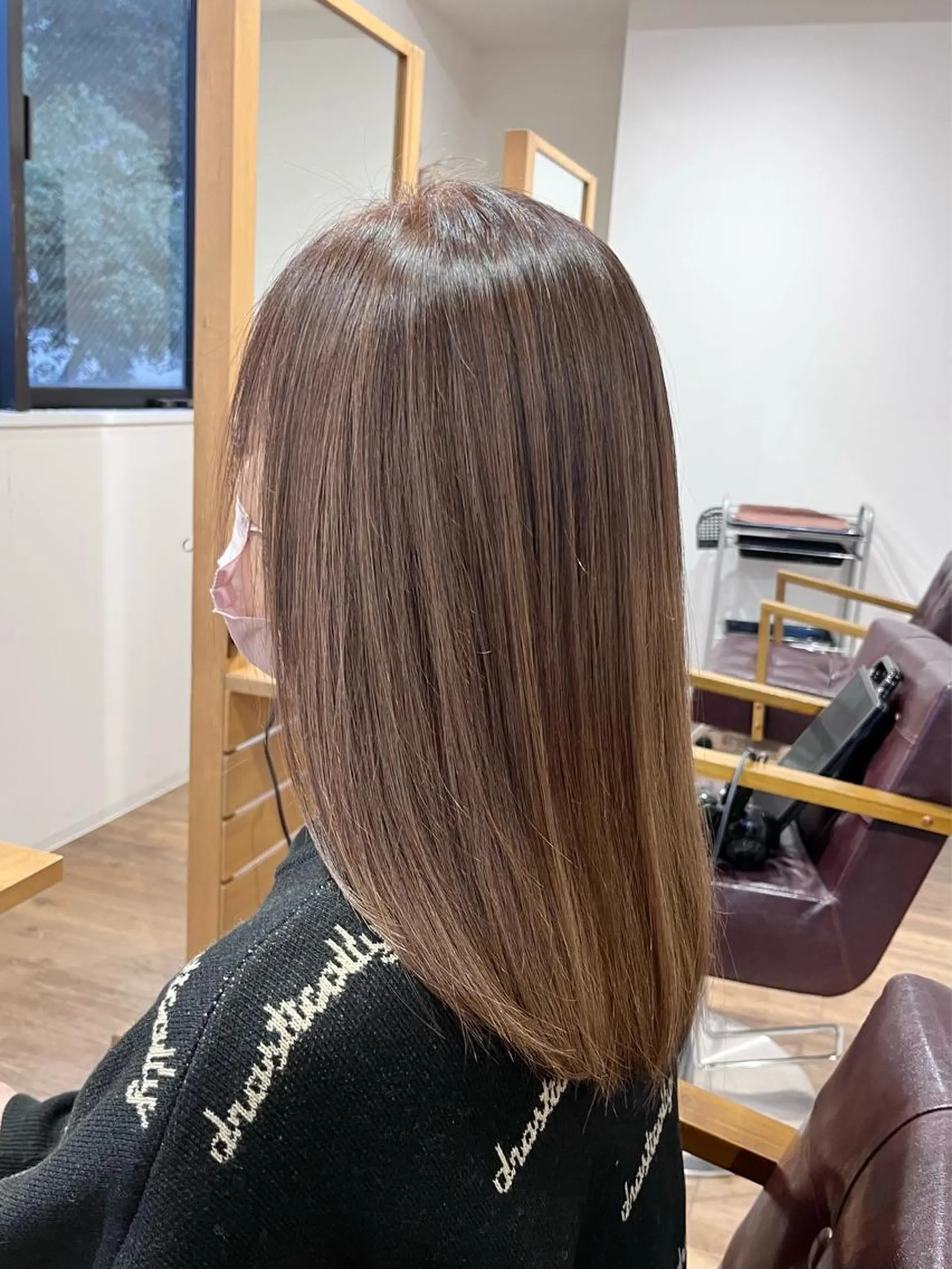 ミディアム カラー ベージュカラー ブリーチ ハイライトカラー ピンクカラー ピンクベージュ ヘアカラー KIZU 髪質改善 オカルト怪談のヘアスタイル