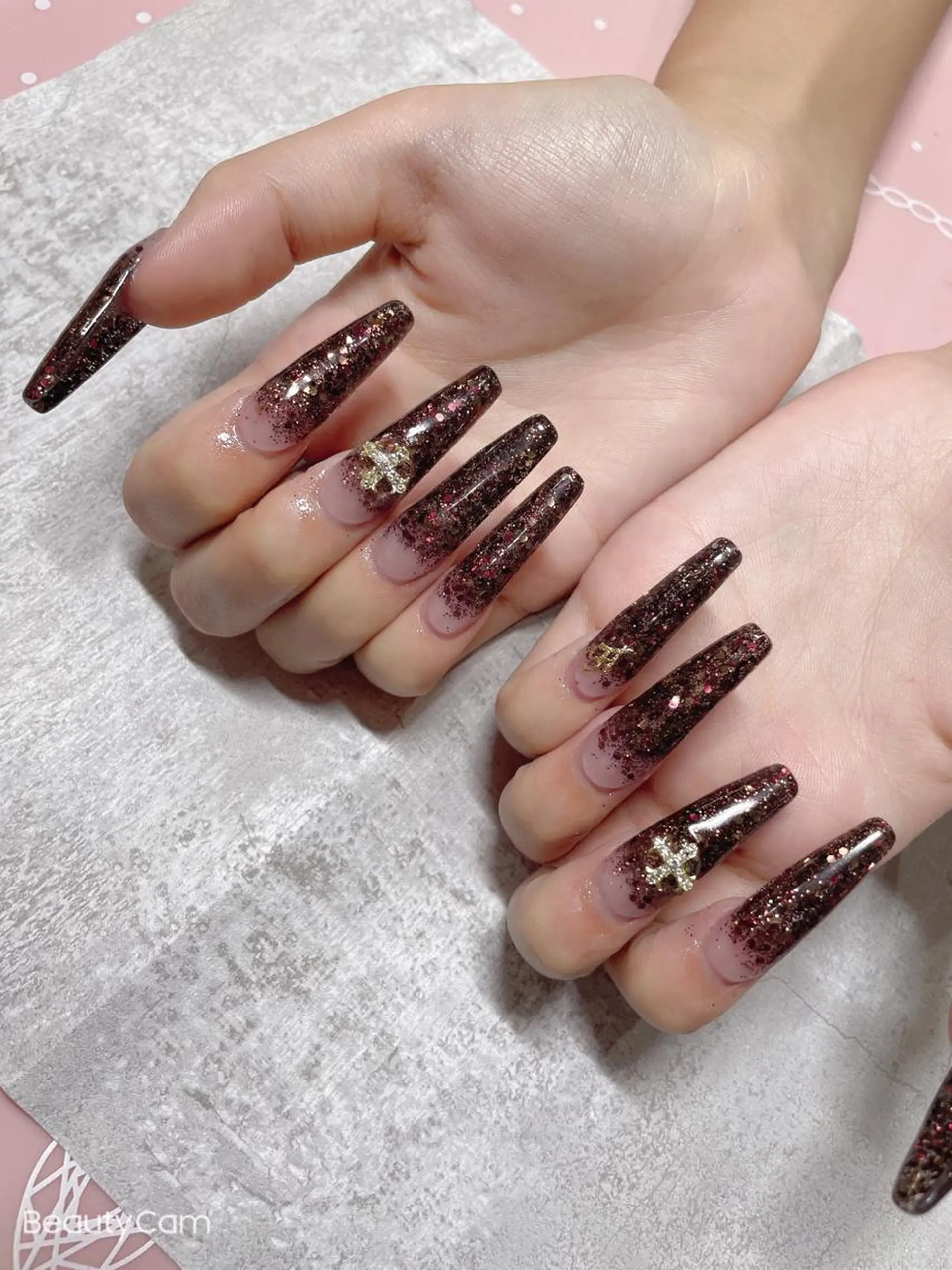 ロング ネイル 《LB》ラブリエ Nail&eyeのマツエク・マツパデザイン