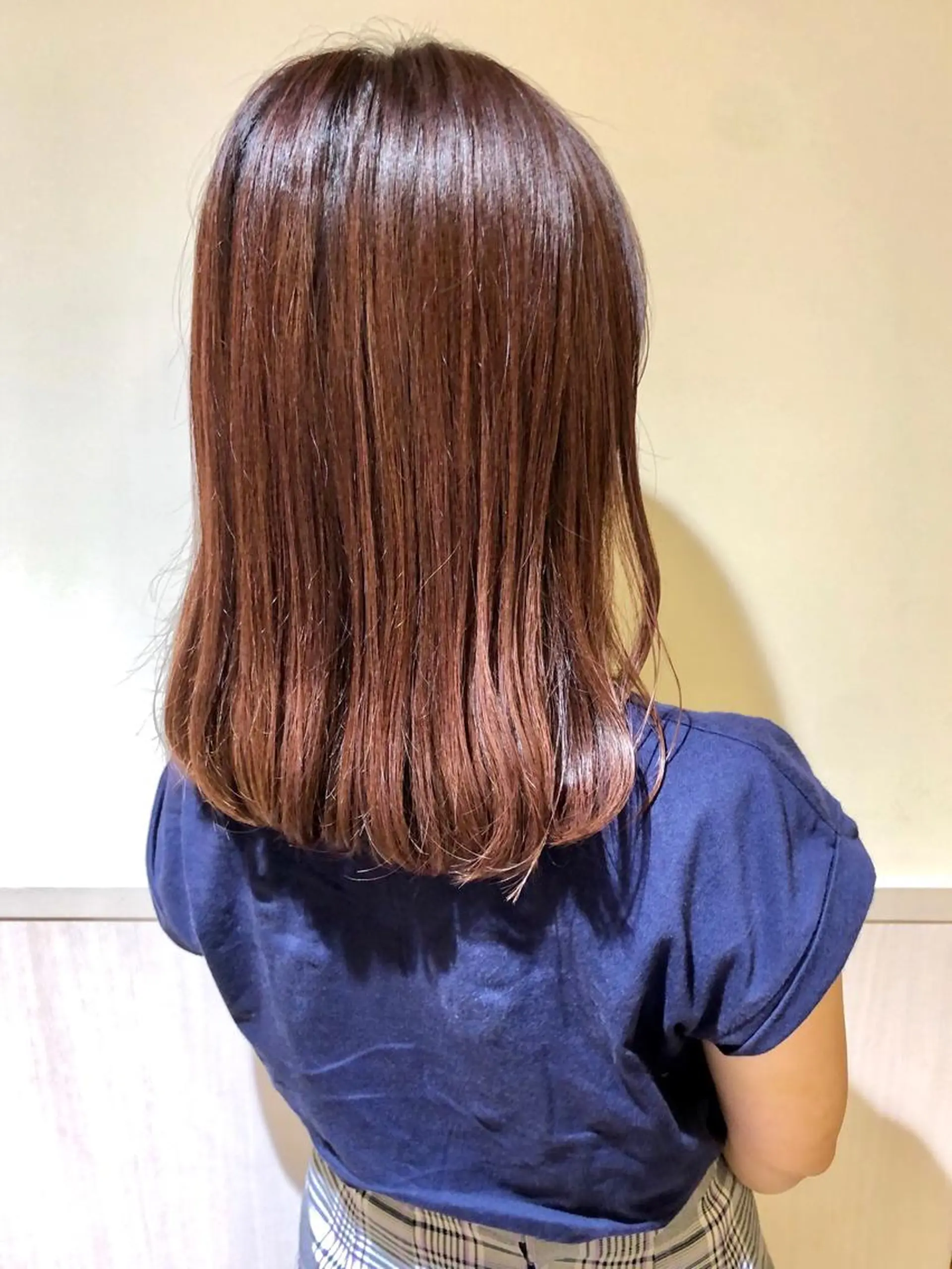 ミディアム カラー さかい なつみのヘアスタイル