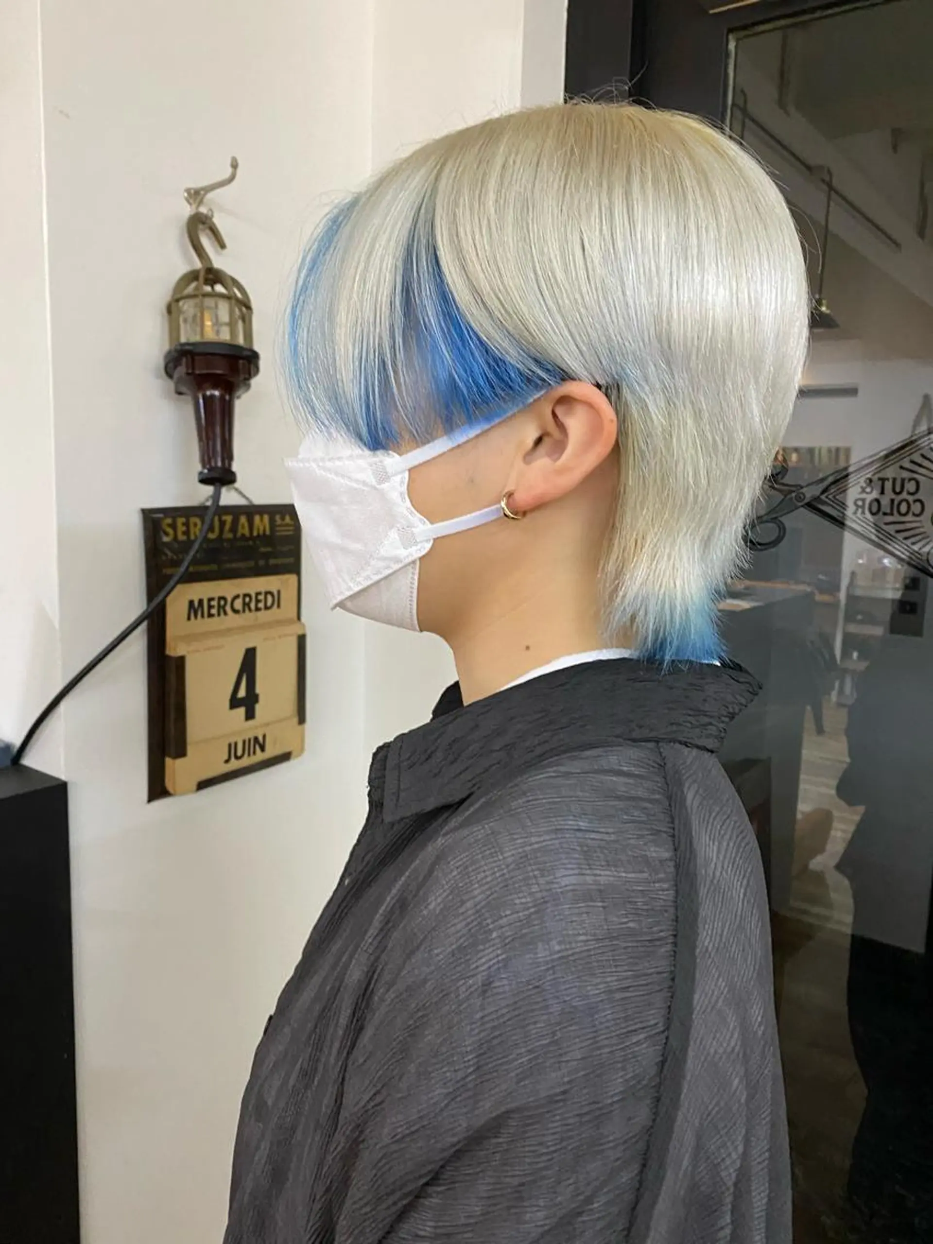 ショート カラー ハイトーンカラー ⭐️NAZUNAのヘアスタイル