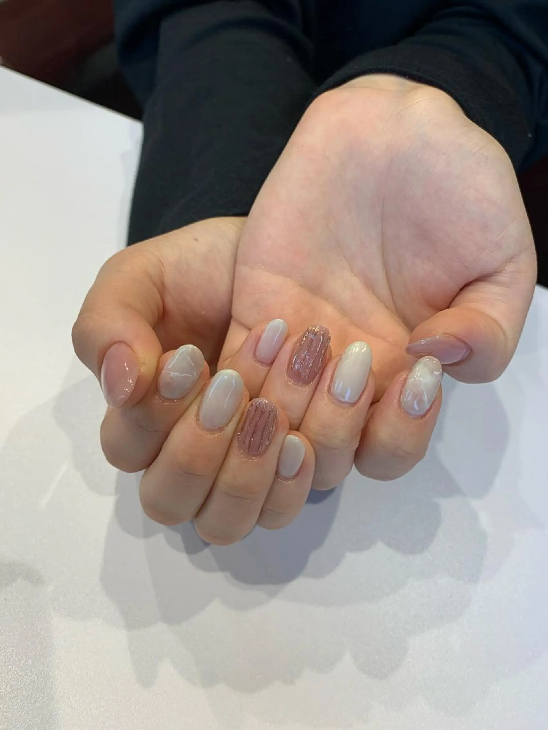 ネイル ニュアンスネイル シンプルネイル unfi  ocean所属・unfi ocean 川上のネイルデザイン