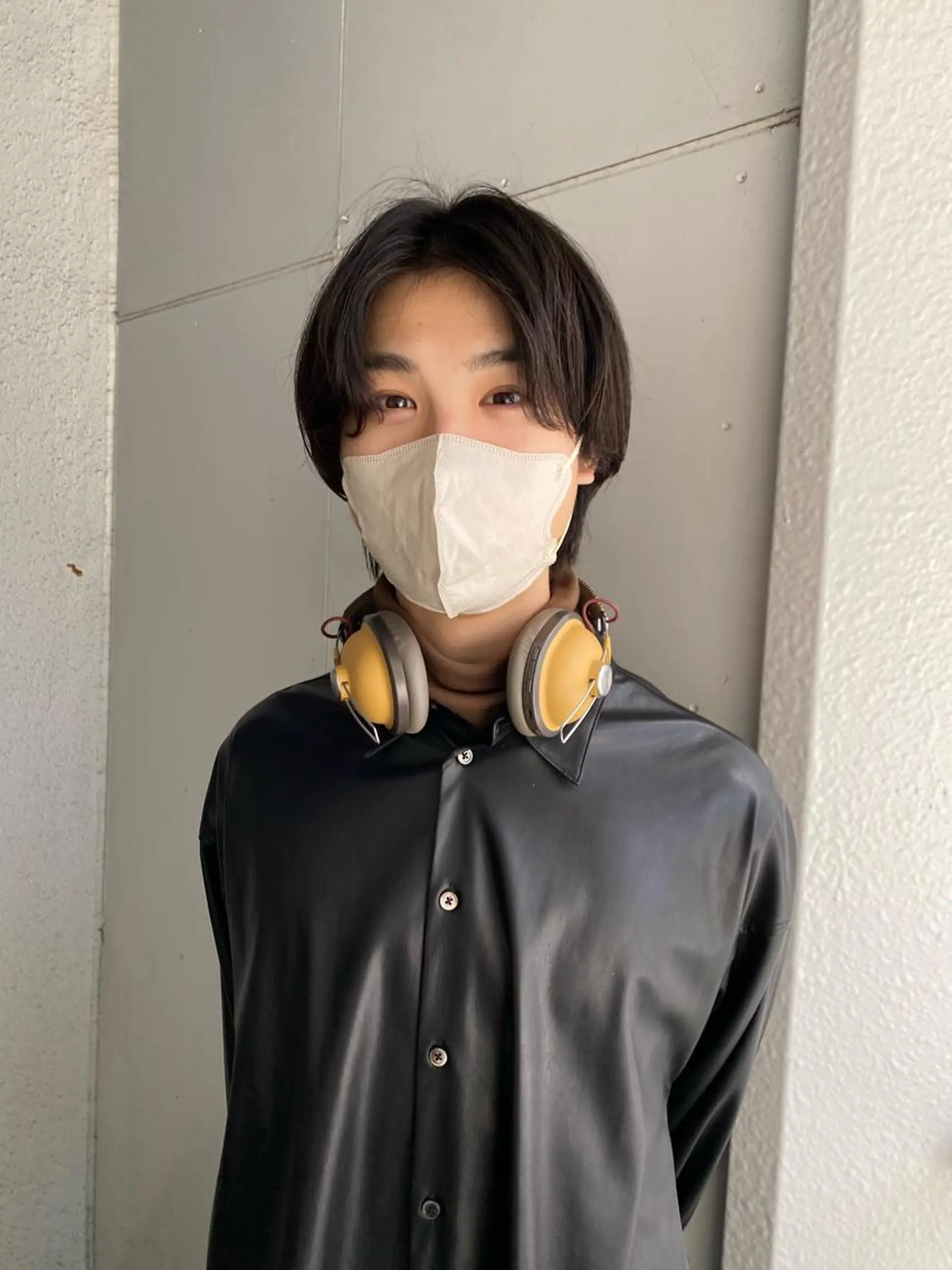 ミディアム カラー パーマ メンズ ミディアムパーマ メンズパーマ ニュアンスパーマ yiye 青山所属・無料カットモデル募集 🌱ひょうがのヘアスタイル