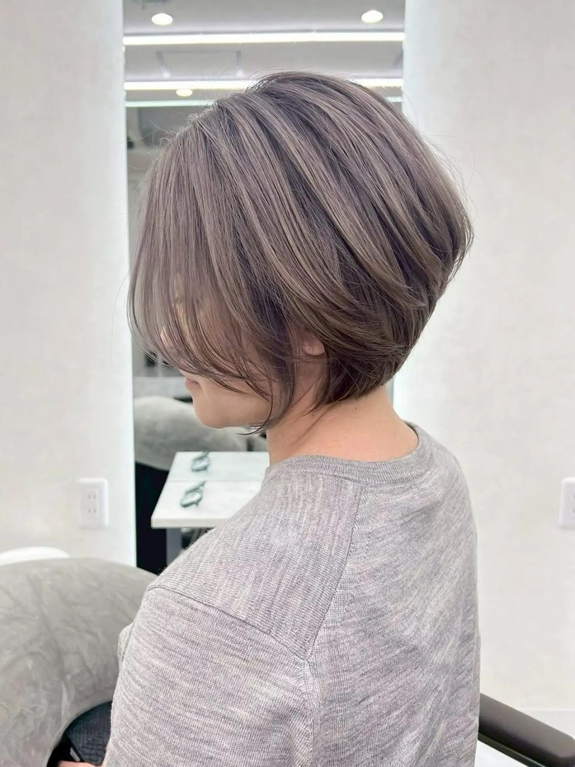 ショート カラー アディクシーカラー アッシュ バレイヤージュ ベージュカラー ブルーカラー 髪質改善ストレート髪 質改善カラー特化中崎のヘアスタイル