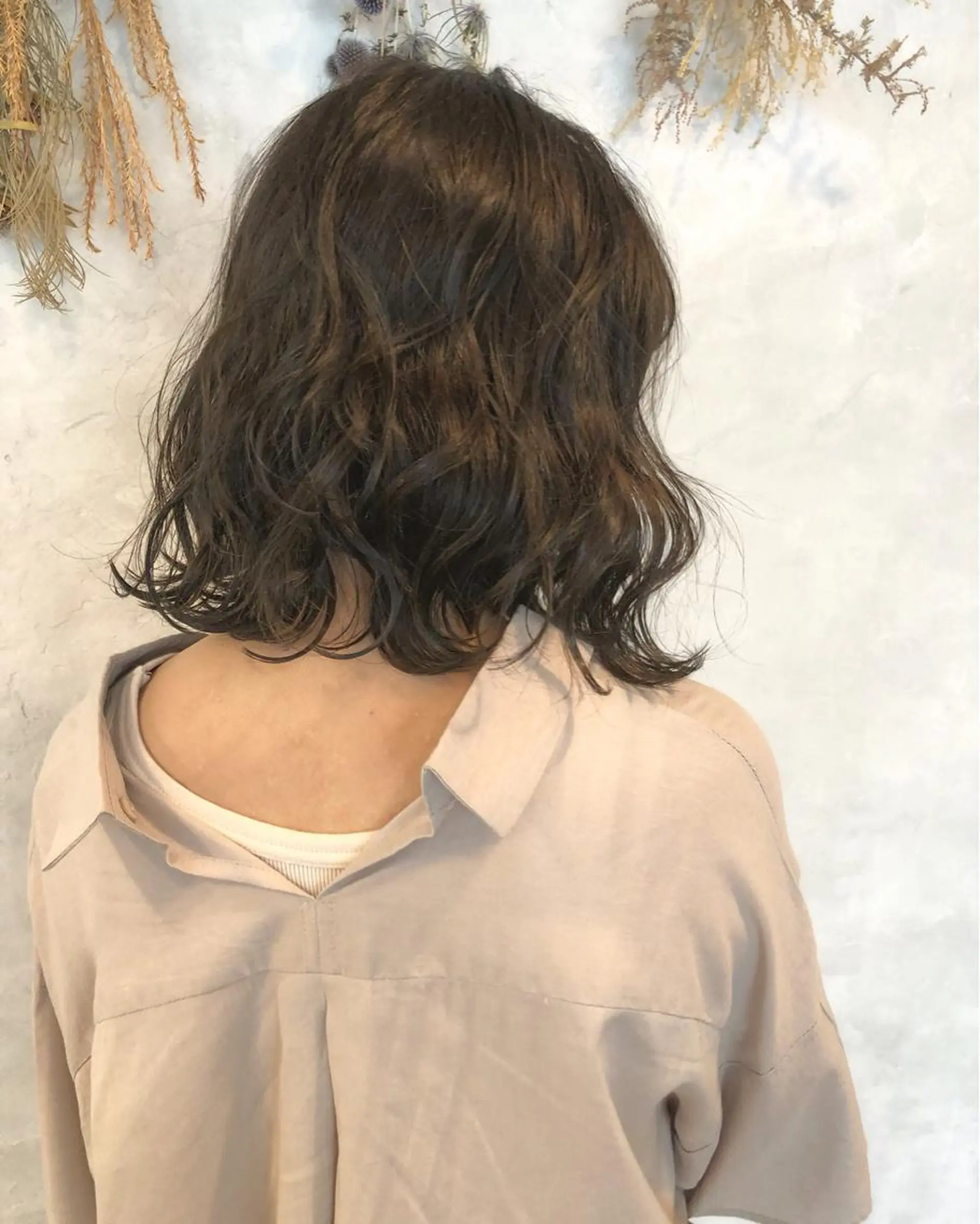 ミディアム カラー アッシュ 榎園 由美のヘアスタイル