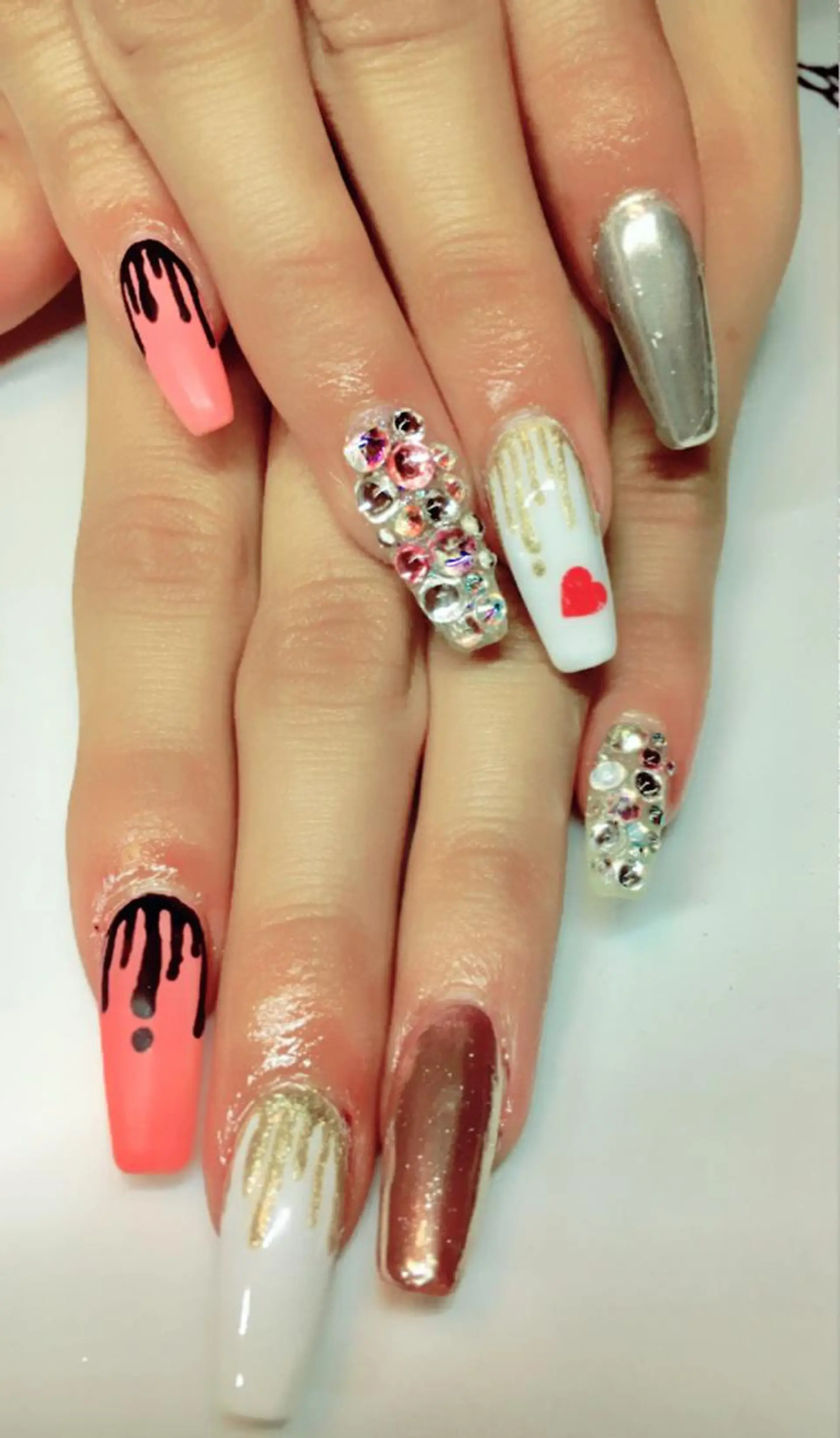 ネイル ジェルネイル スカルプネイル nailsalon sugarr所属・nailist cocoのネイルデザイン