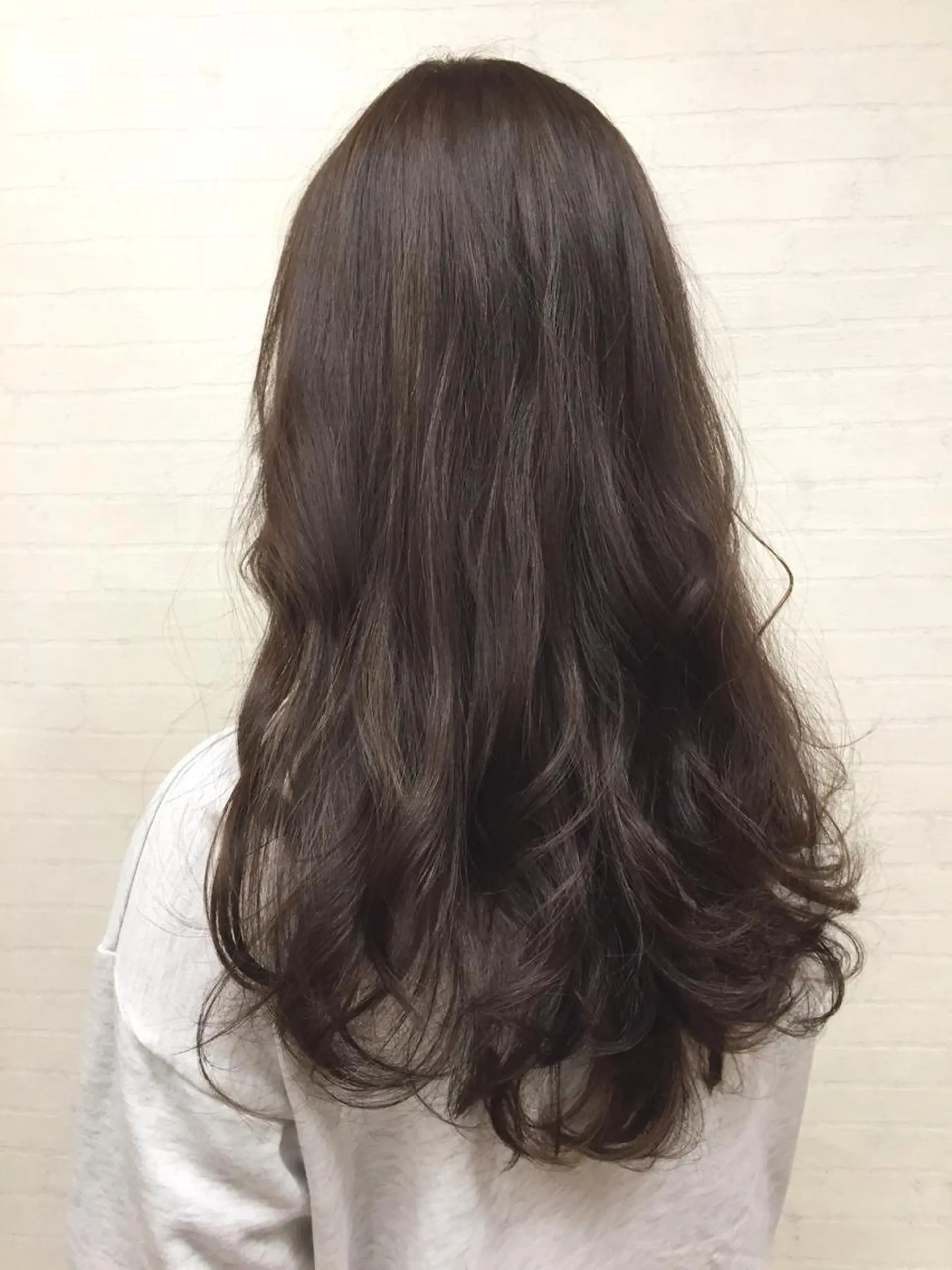 ロング カラー やまだ まいのヘアスタイル