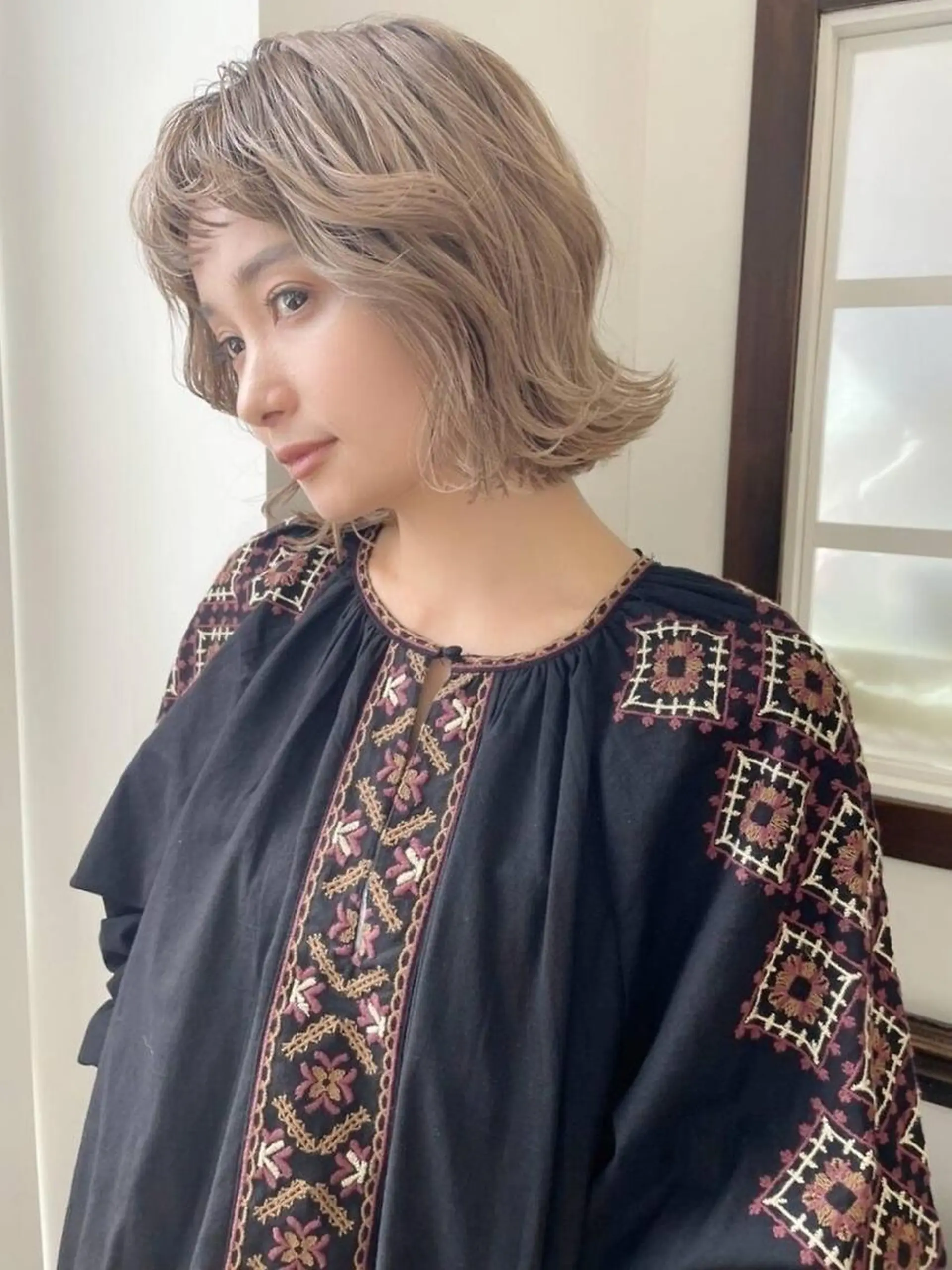 ミディアム カット ヘアカラー 透明感カラー/ レイヤー/REIKAのヘアスタイル