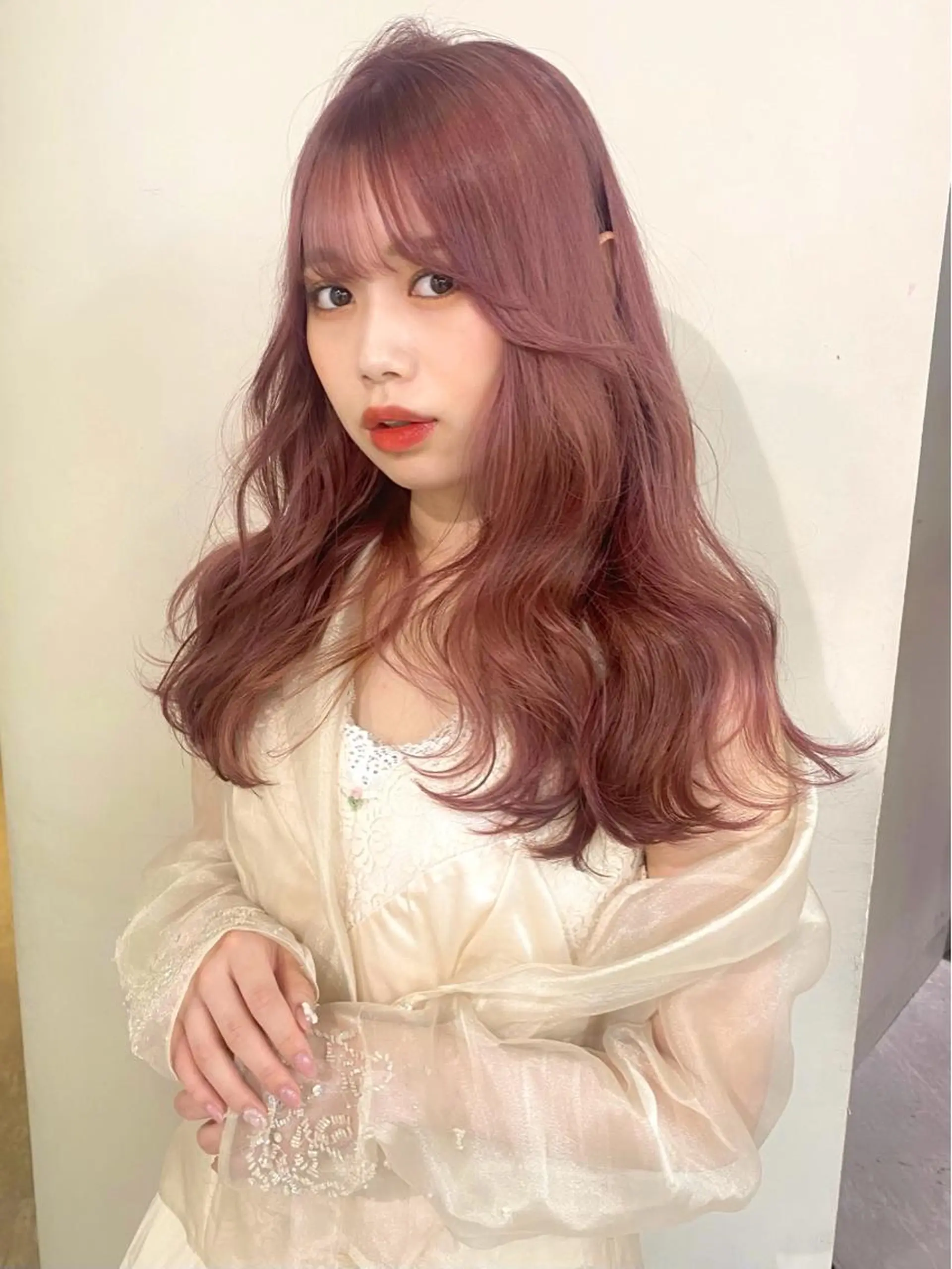 カラー ベージュカラー ブリーチ ピンクカラー ピンクベージュ mizuki/ピンク ベージュ.レイヤーのヘアスタイル