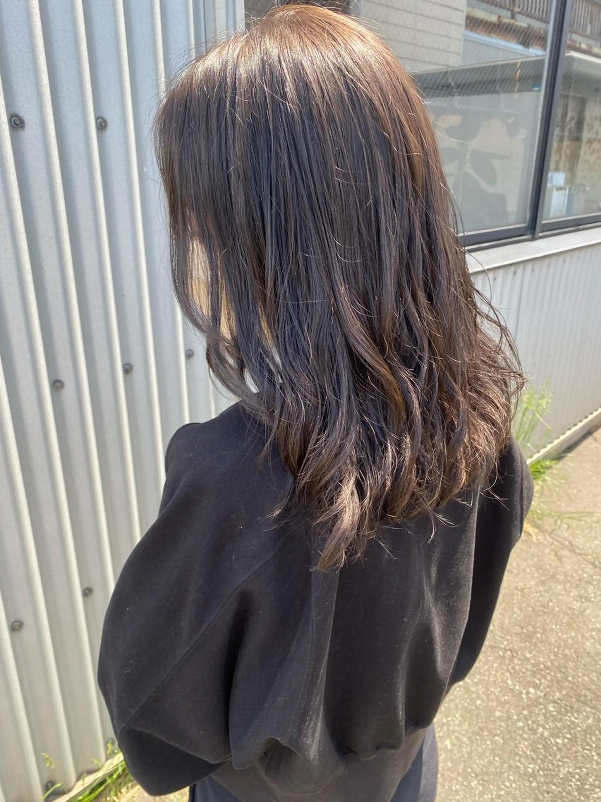 ロング カラー アッシュ アッシュブラウン ブラウンカラー カット パーマ Number CHIHIROのヘアスタイル