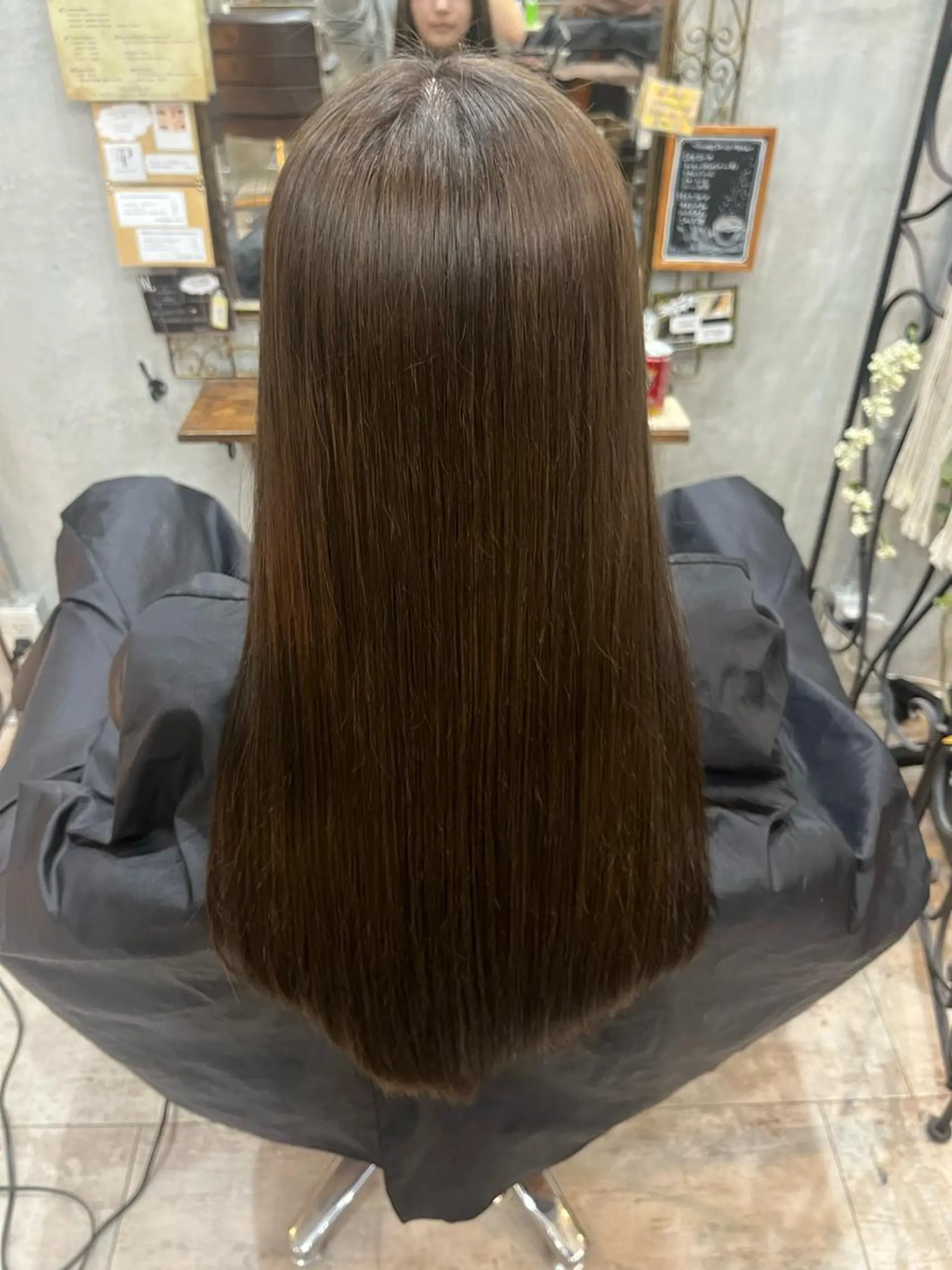 ロング カラー トリートメント 艶髪/ハイトーン/ ヘアセット/モエノのヘアスタイル