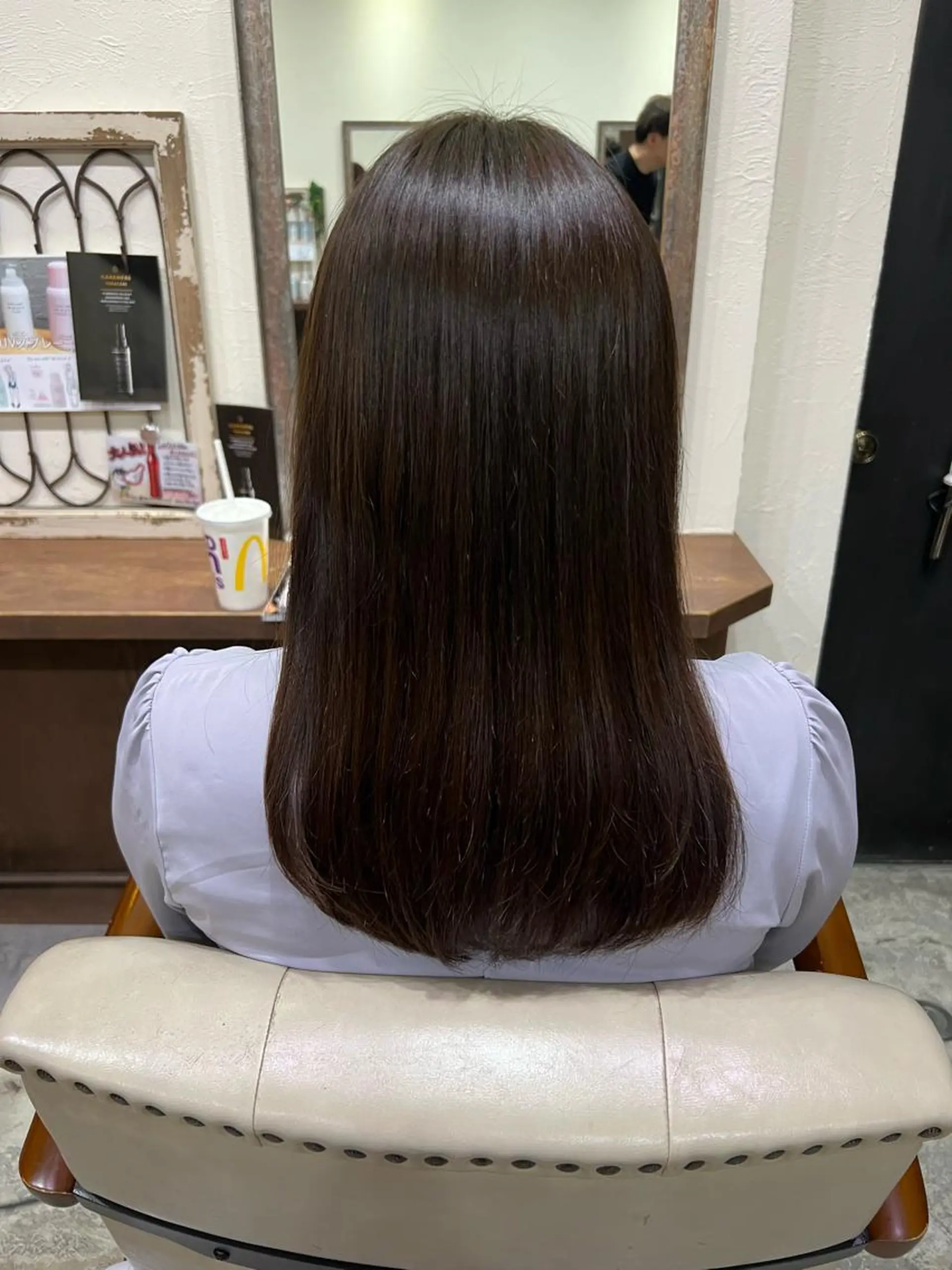 セミロング カット 縮毛矯正 高橋 葵のヘアスタイル