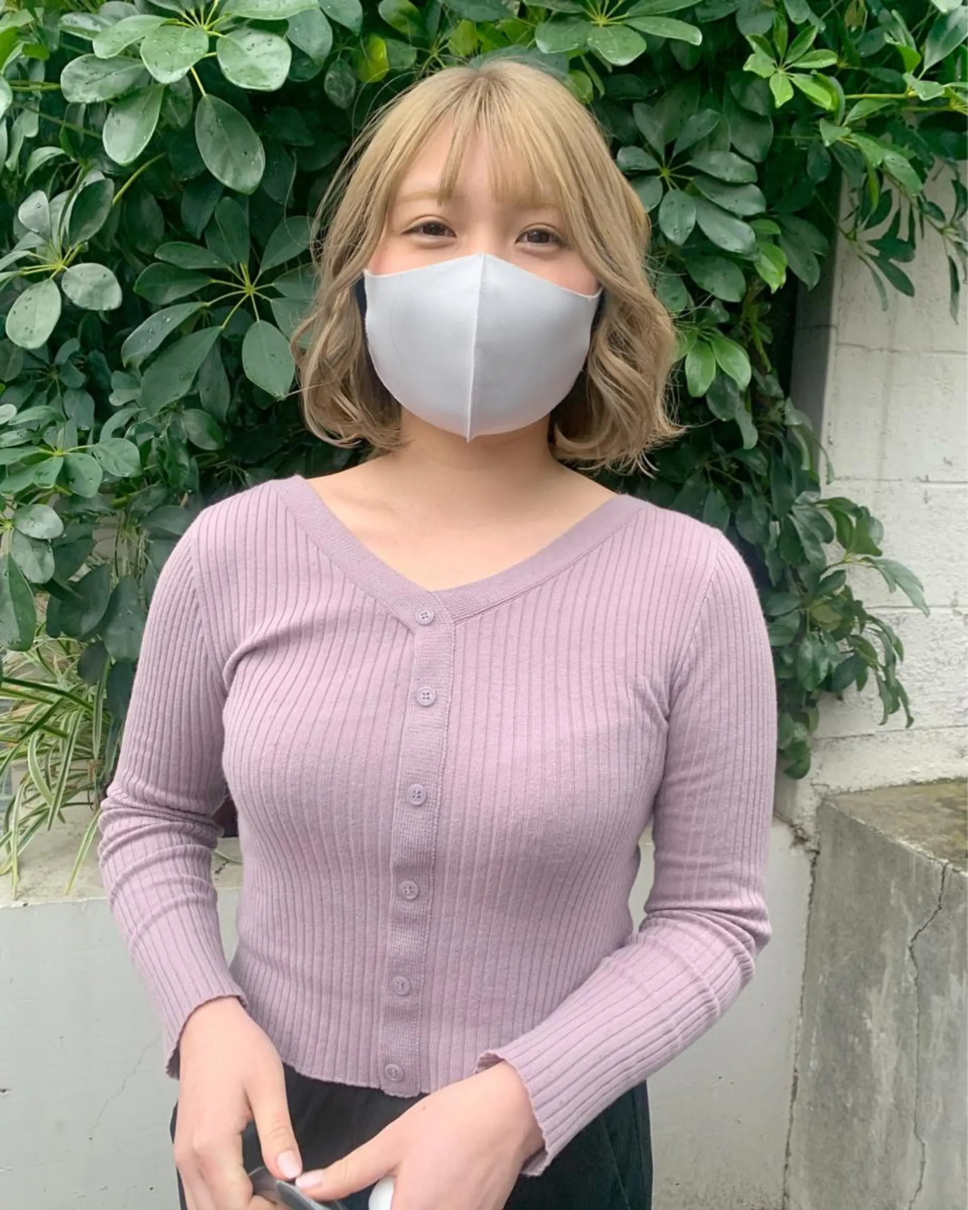 ショート カラー ベージュカラー ブリーチ ケアブリーチ 透明感カラー カット ヘアカラー トリートメント 柔らかブラウン/顔周 りレイヤー♡ユウシのヘアスタイル