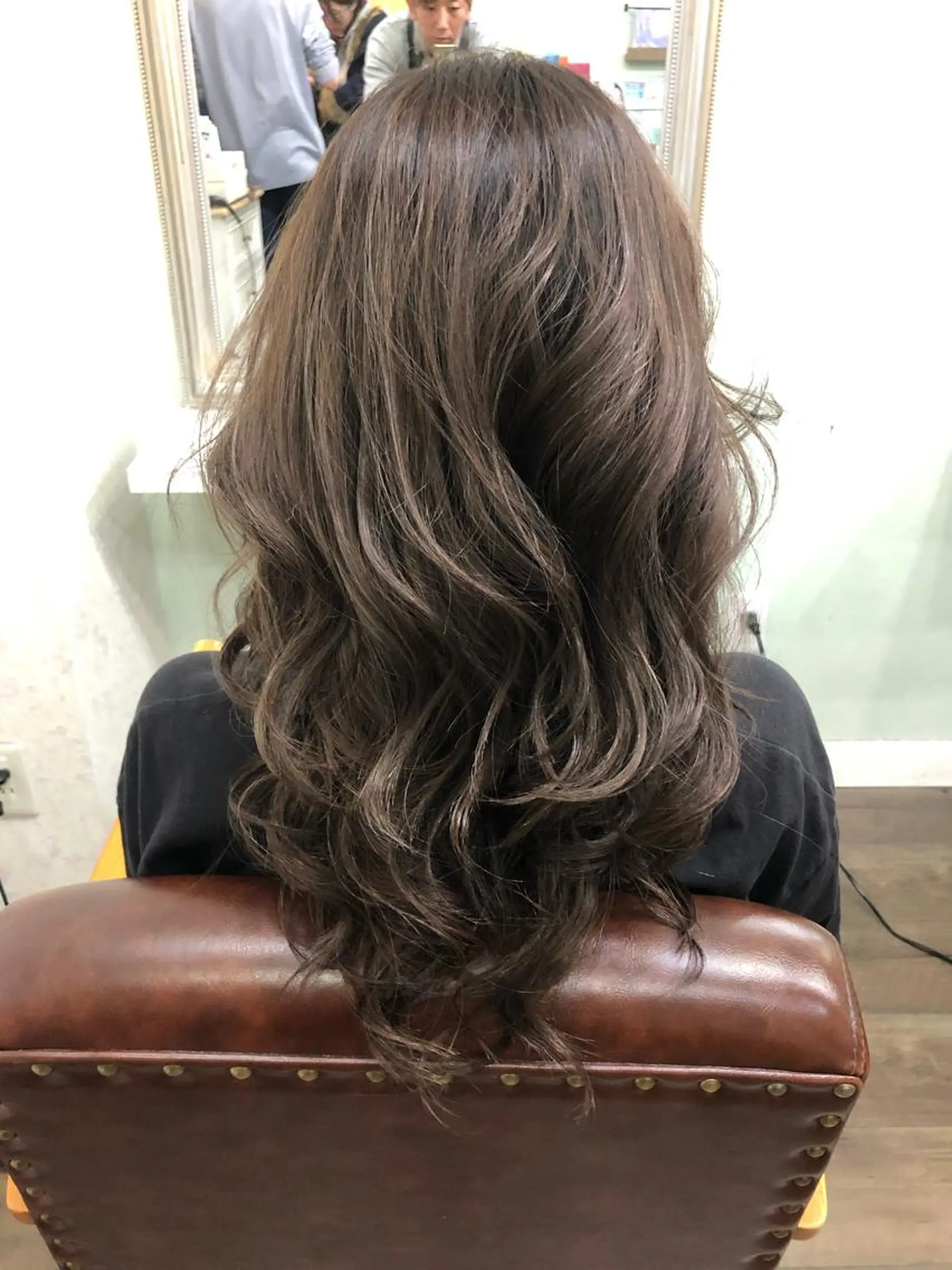 セミロング 🌟髪質改善ケアカラ ー美髪縮毛矯正y🌟のヘアスタイル